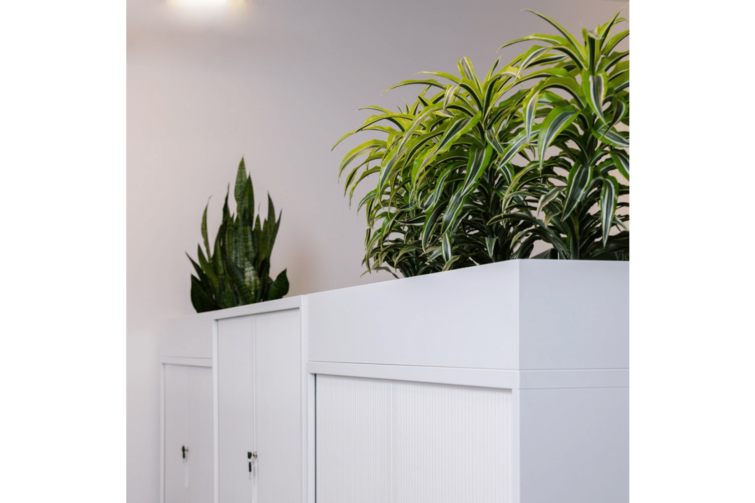 Lane Planter Box