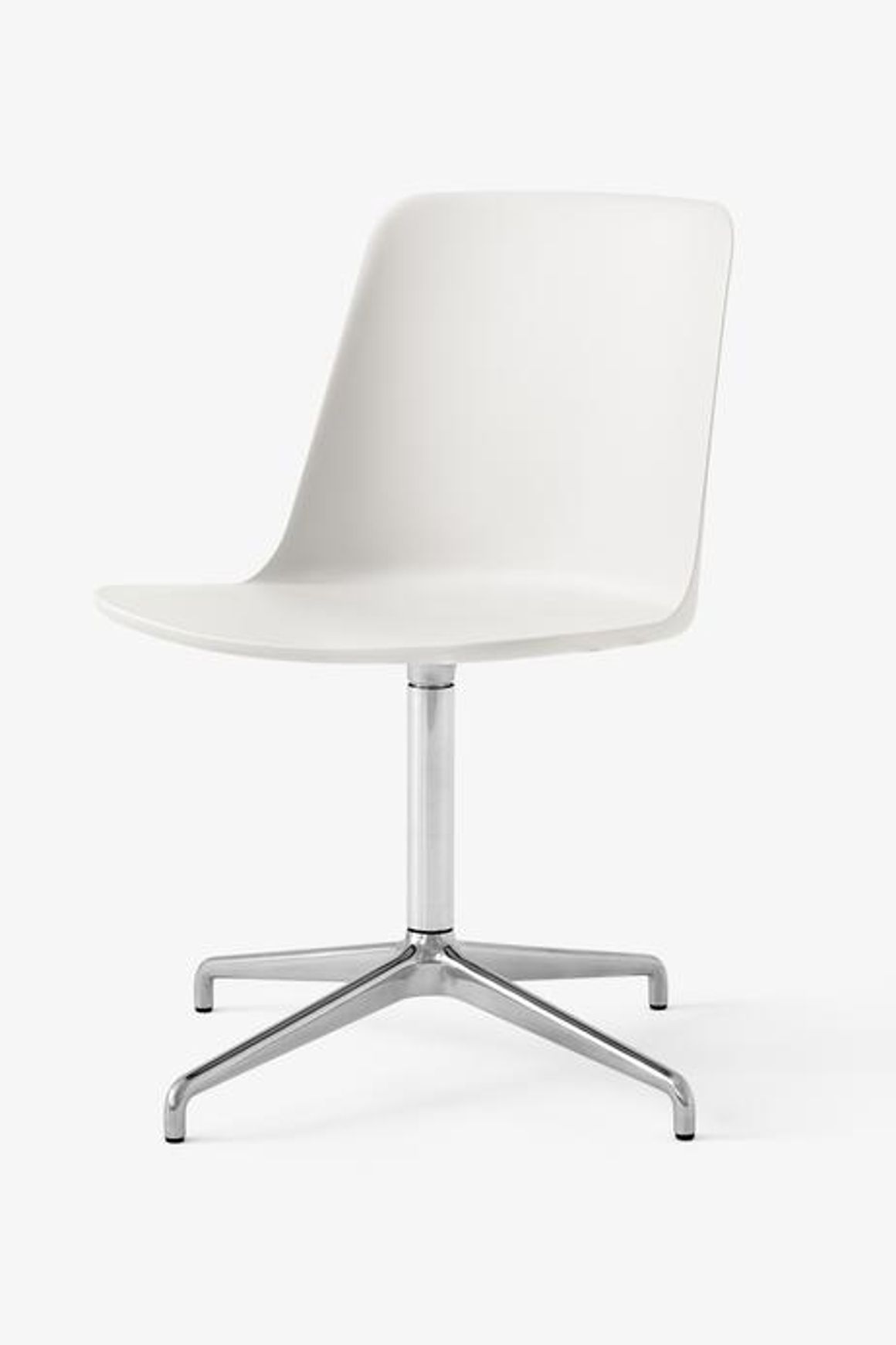 Rely HW11 Chair by &Tradition