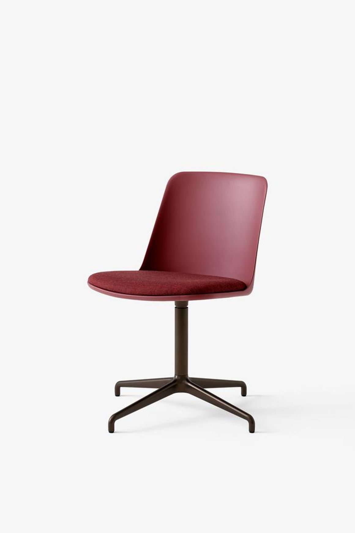 Rely HW12 Chair by &Tradition