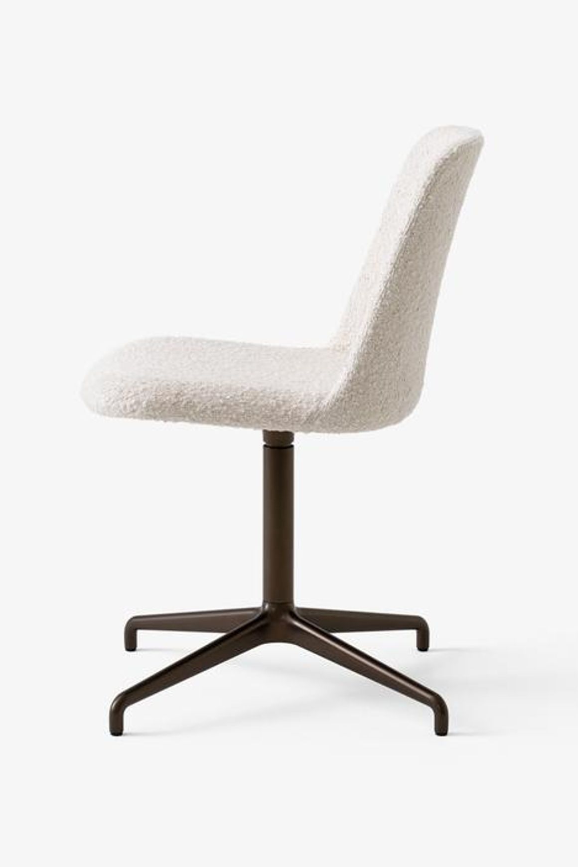 Rely HW13 Chair by &Tradition