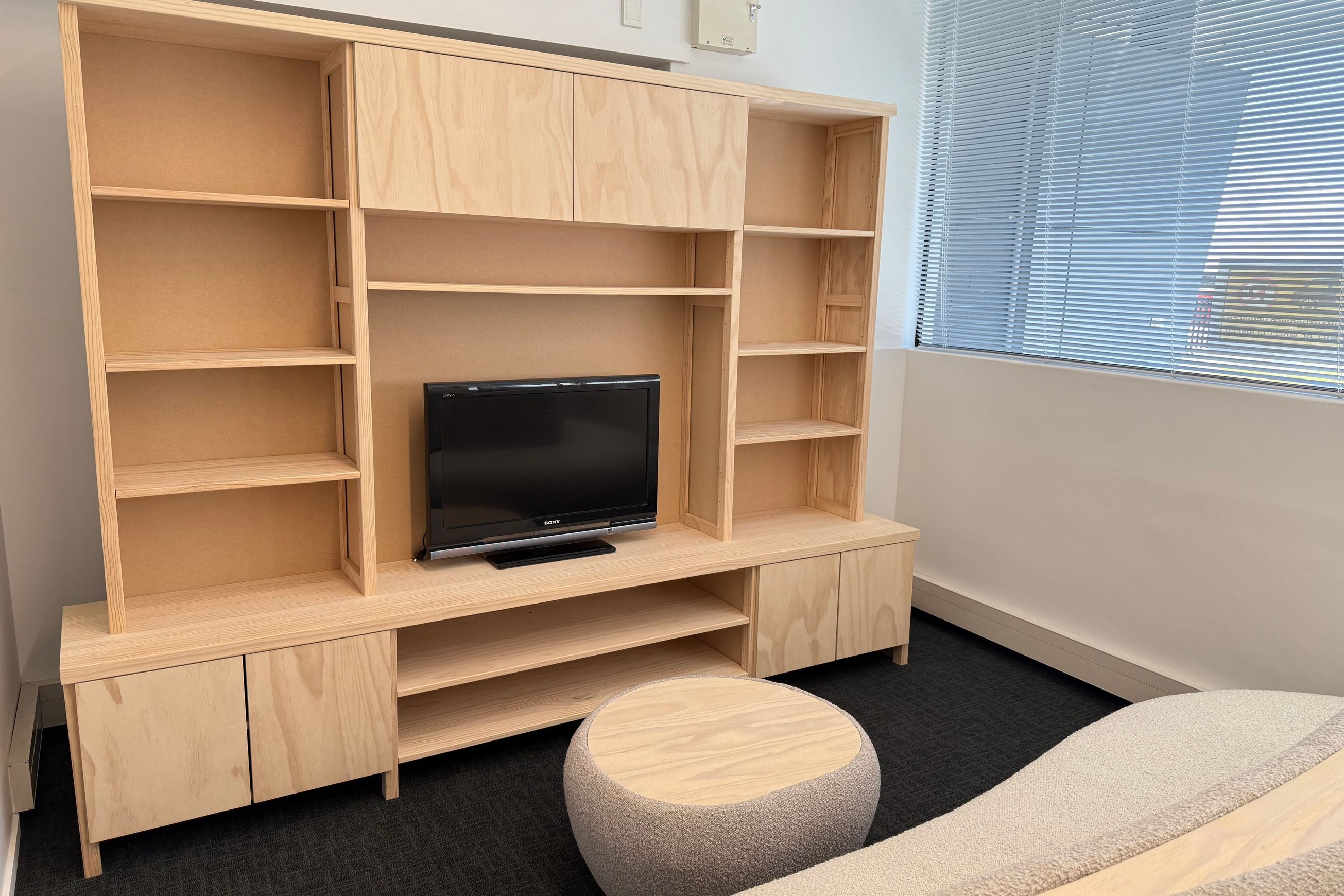 Classic Shelving by Lundia