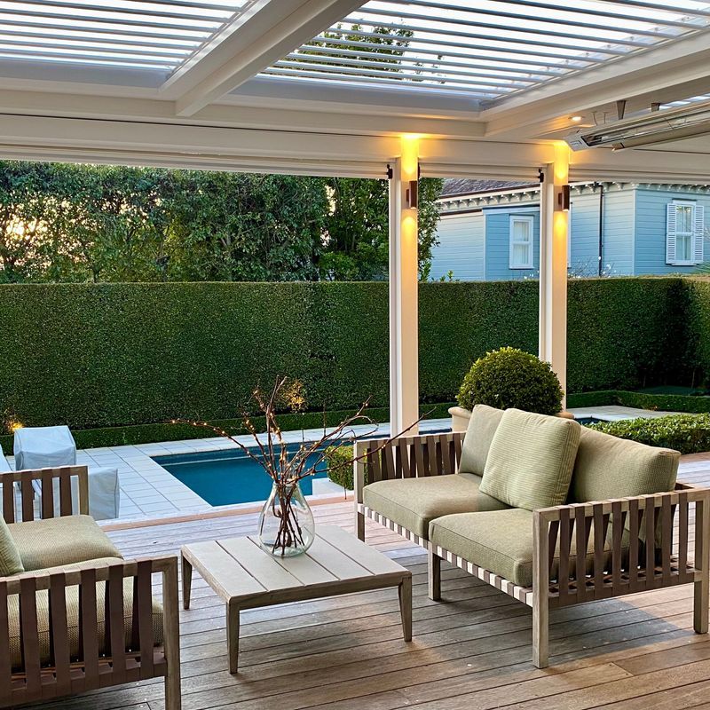 Locarno RLS200 Louvre Roof System