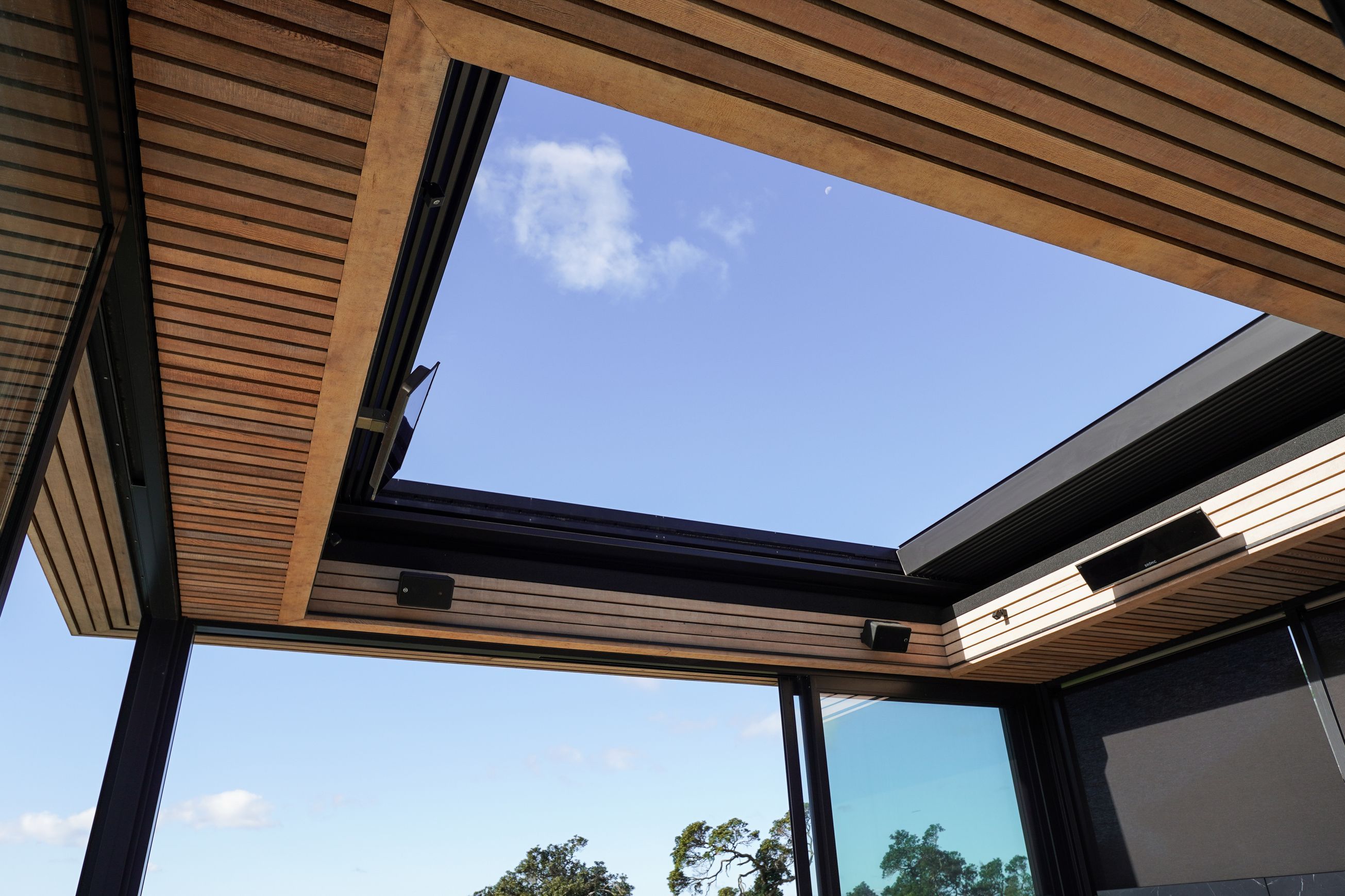 Louvretec Retractable Opening Roofs