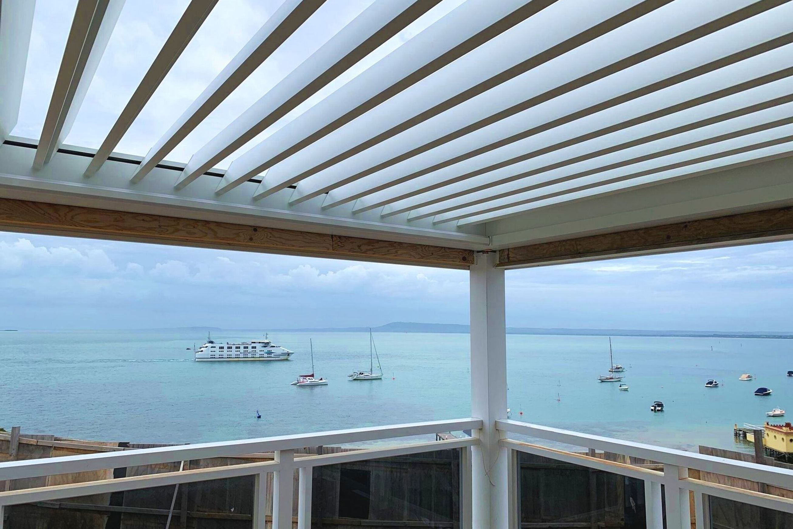 Lamaxa L60 Louvre Roof | Warema