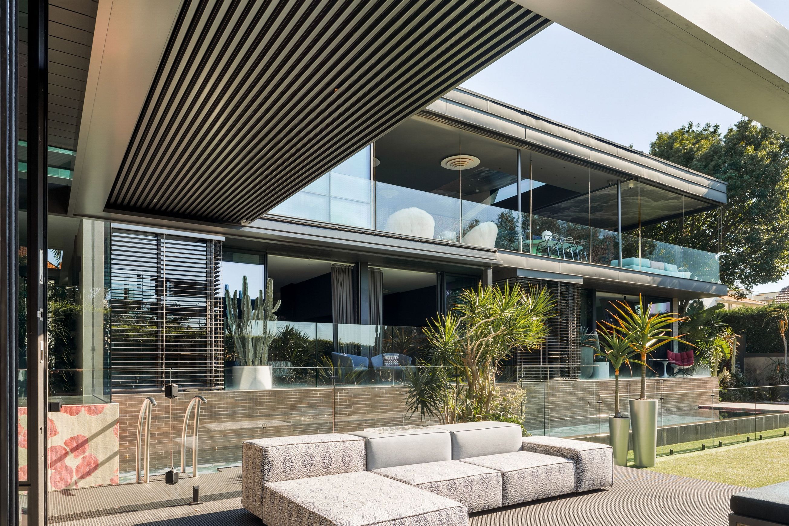 Louvretec Retractable Opening Roofs