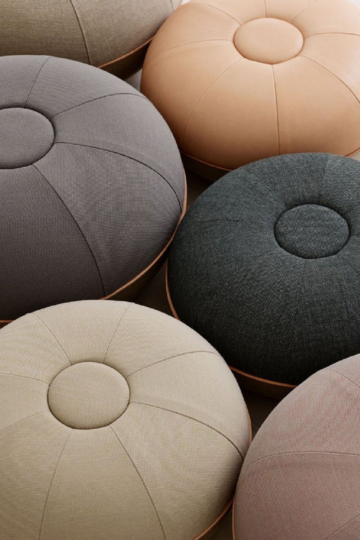 Fritz Hansen Pouf