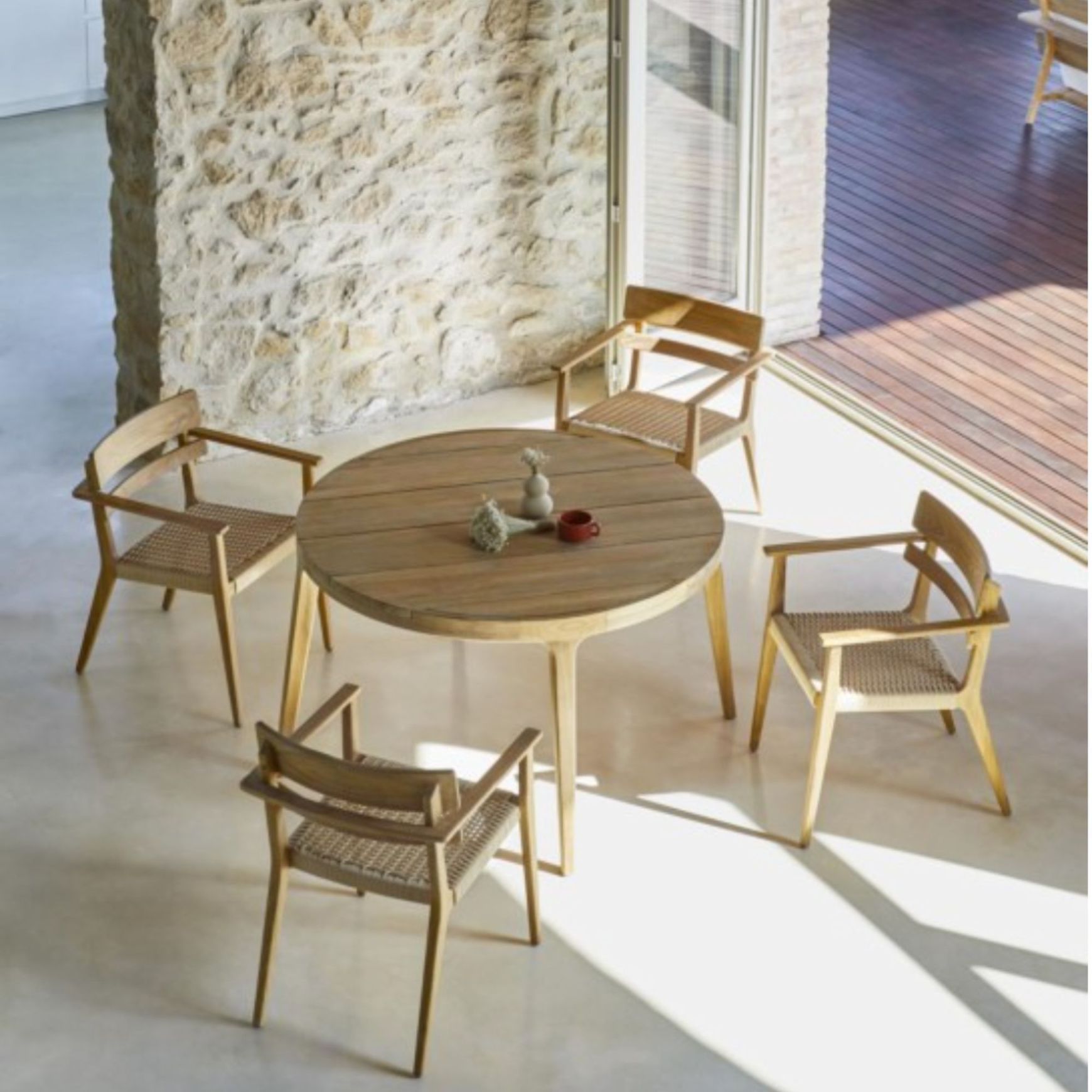 Paralel Outdoor Dining Chair