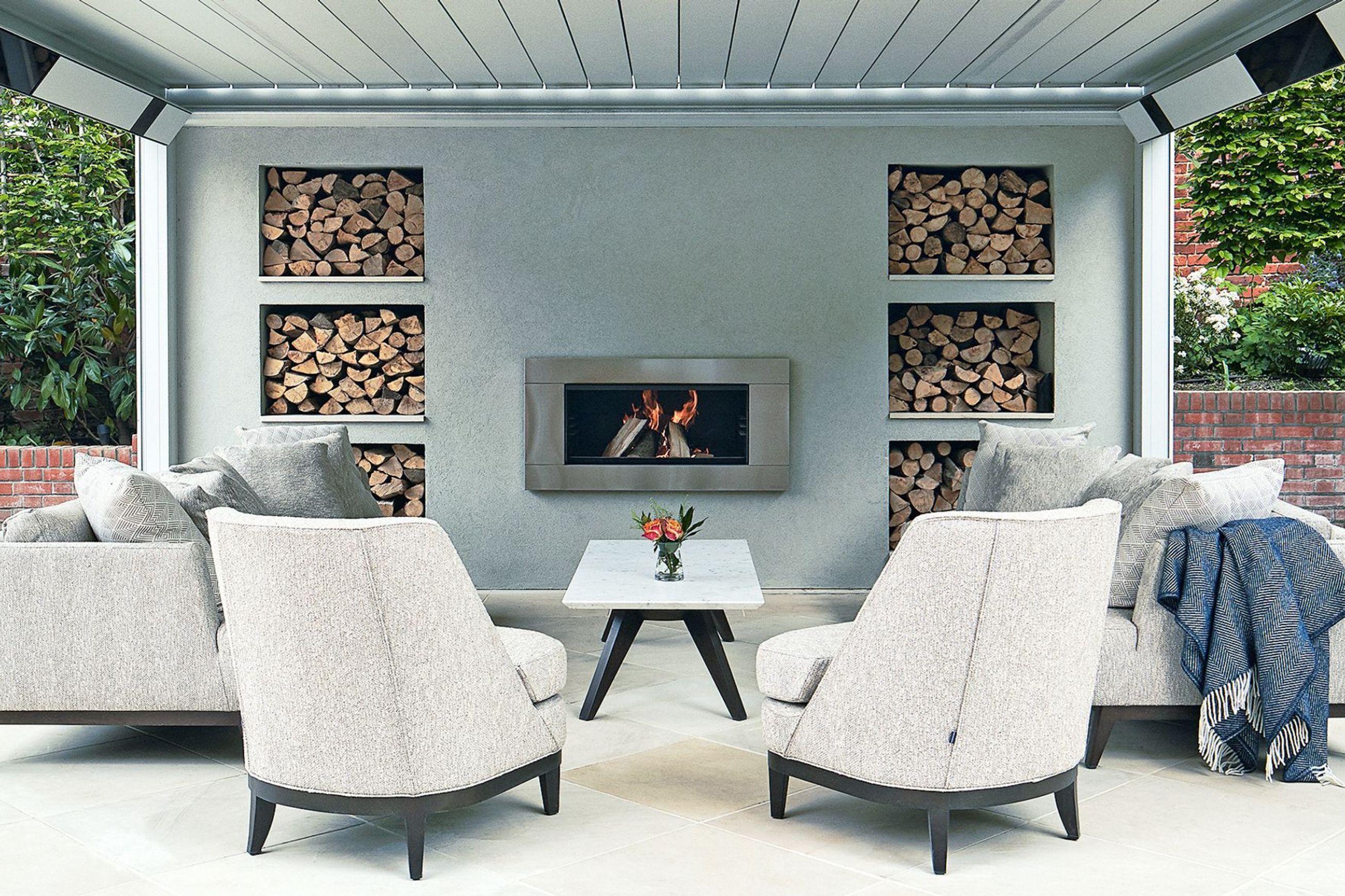 Atlas Armchair by Coco Wolf