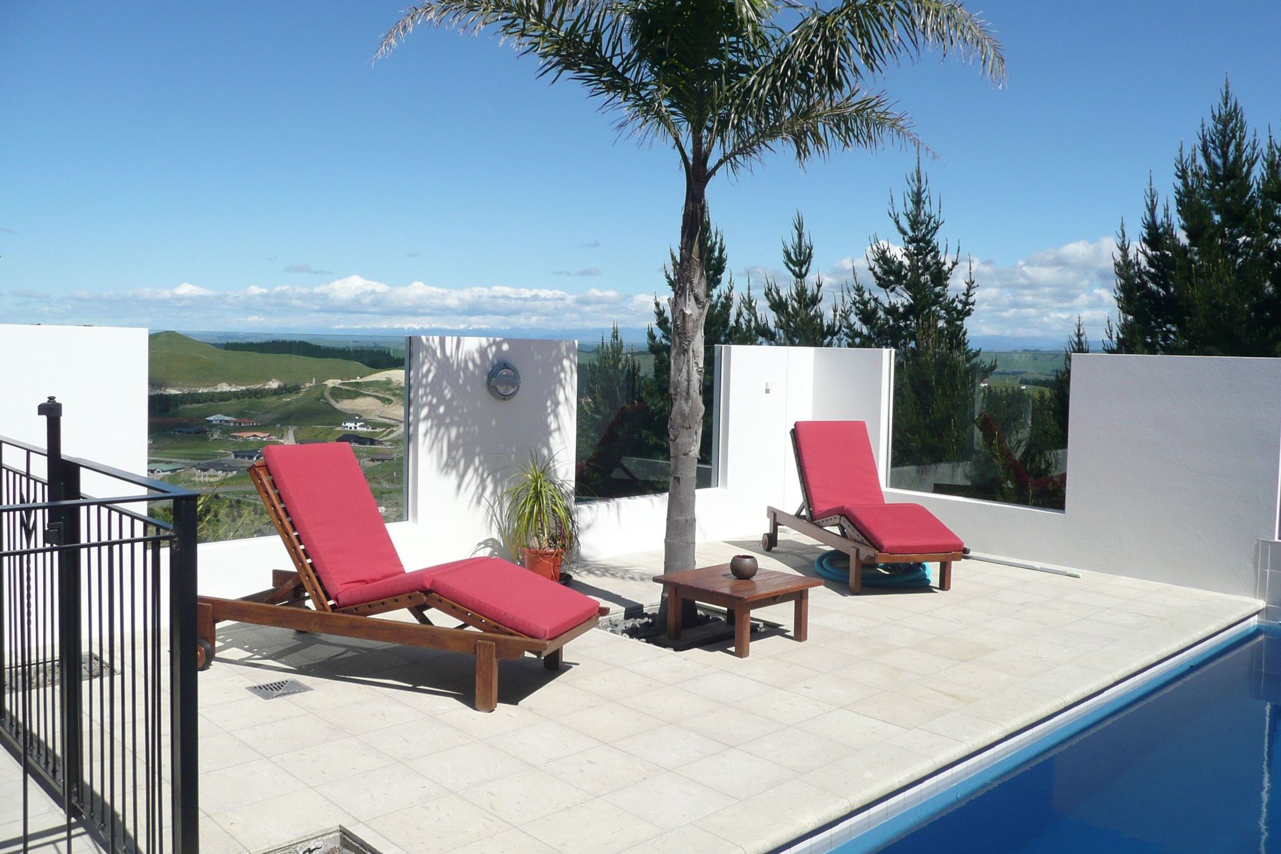 Standard Lounger