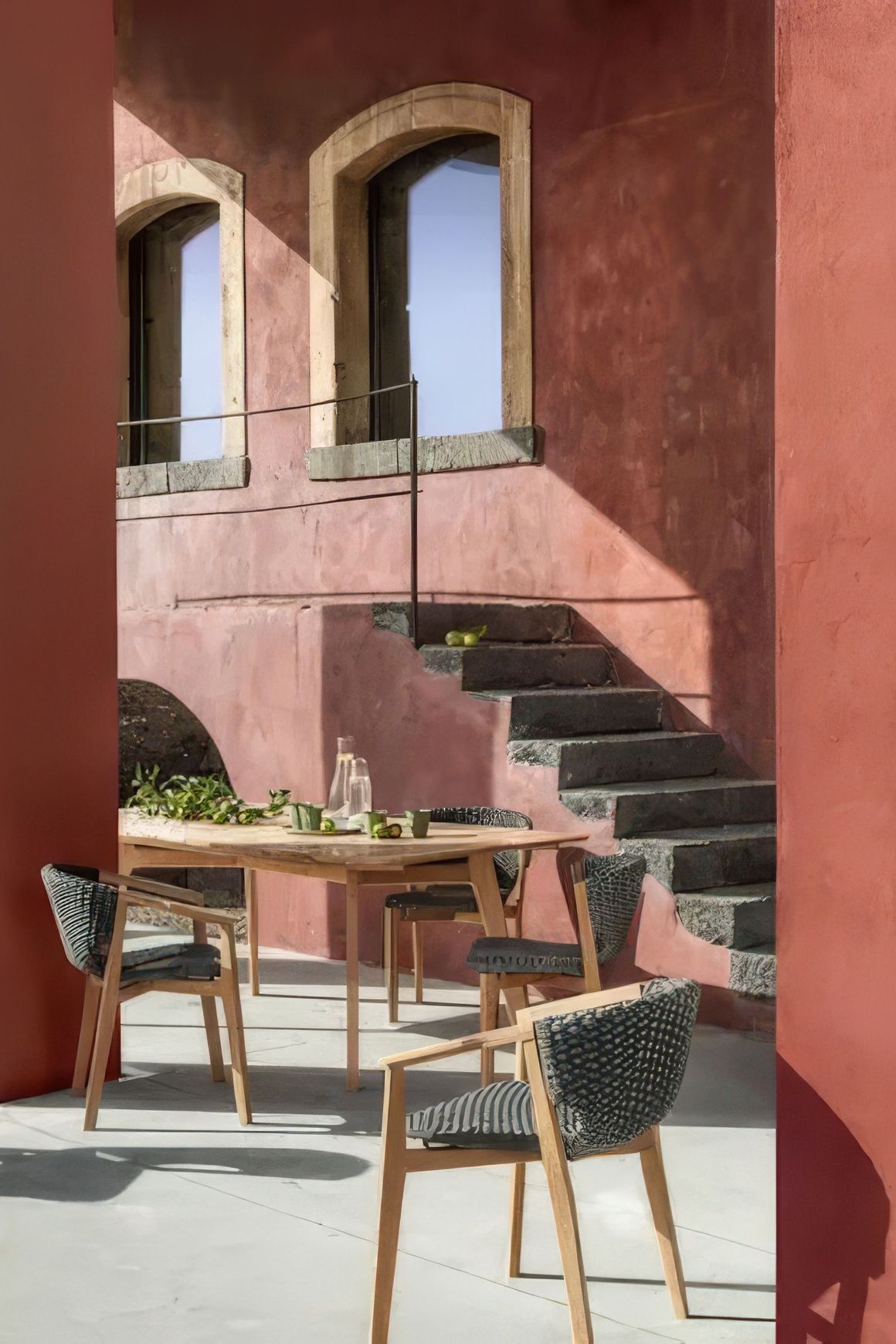 ETHIMO KNIT XL Dining Table
