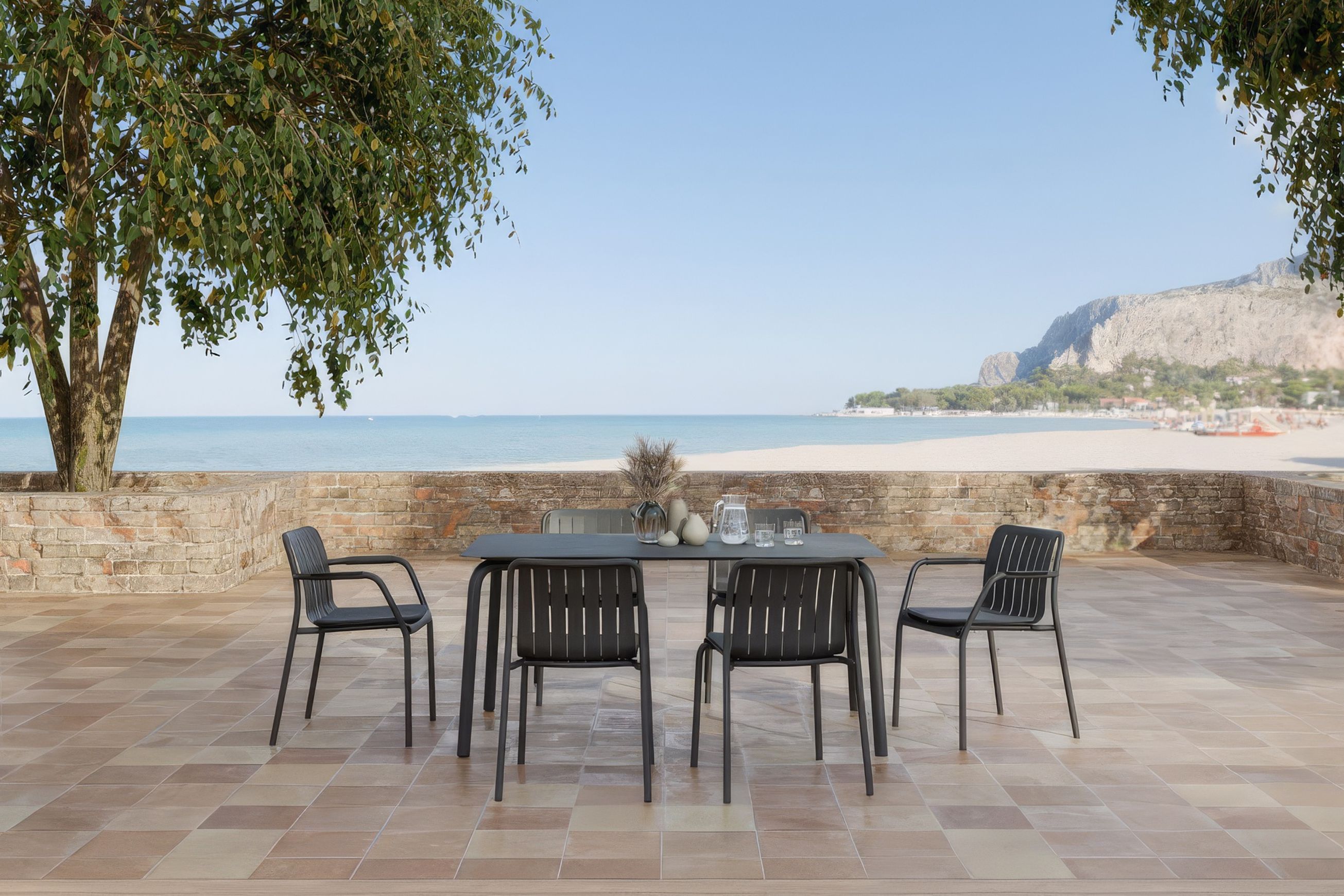 Roku Dining Table 160cm - Outdoor