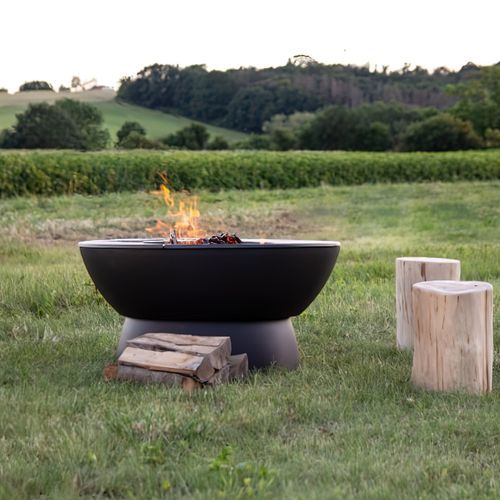Hergóm Meteor Cast Iron Fire Pit