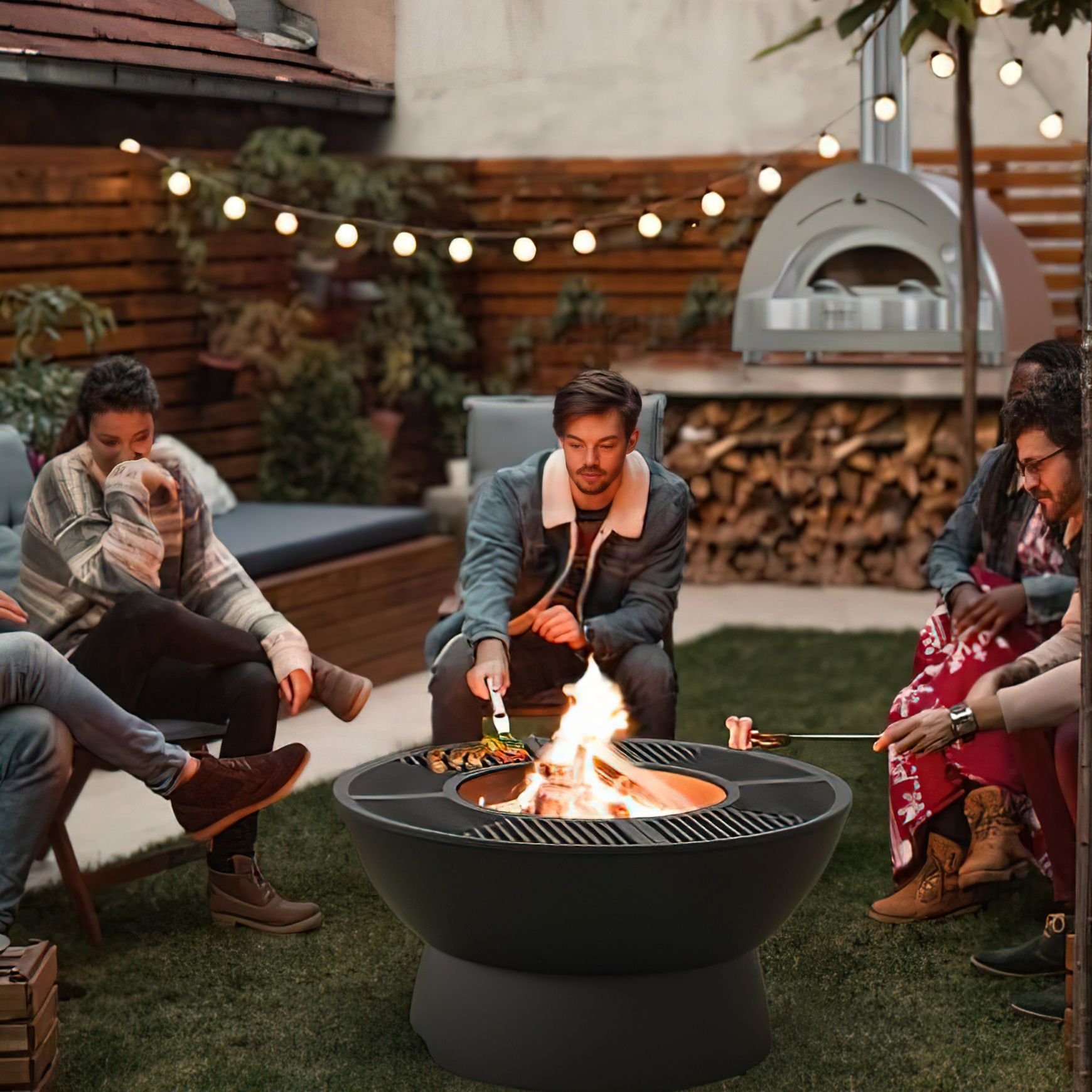 Hergóm Meteor Cast Iron Fire Pit