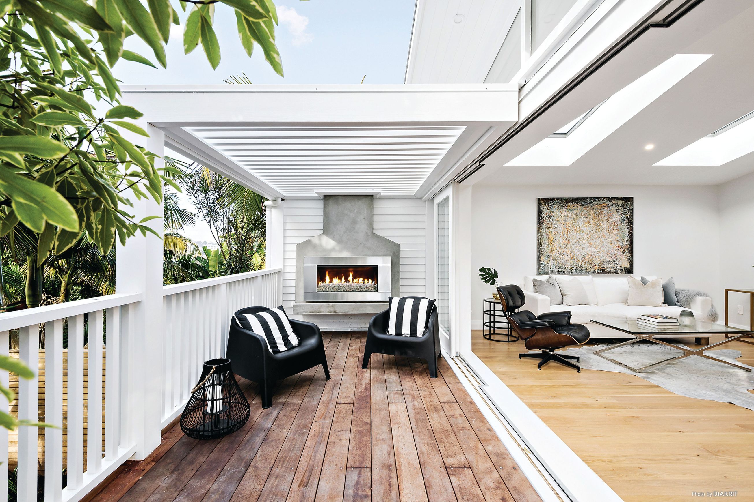 Escea EF5000 Outdoor Gas Fireplace