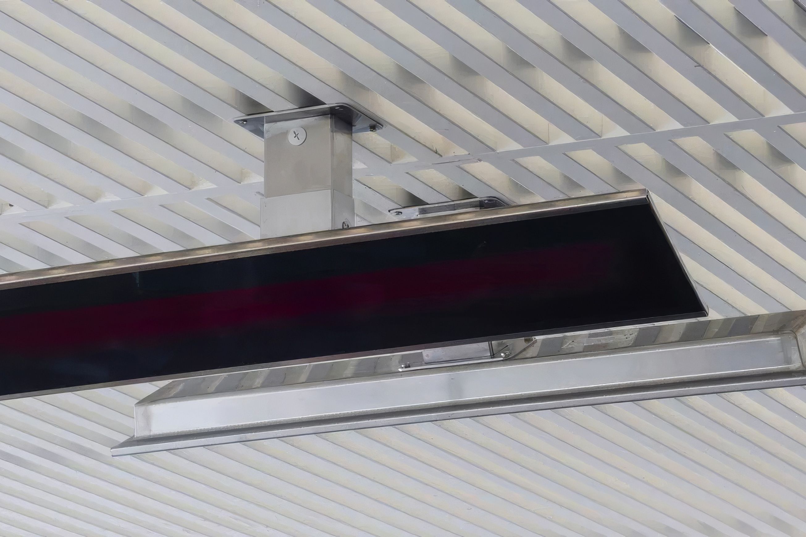Platinum Smart-Heat™ Electric Outdoor Heater series
