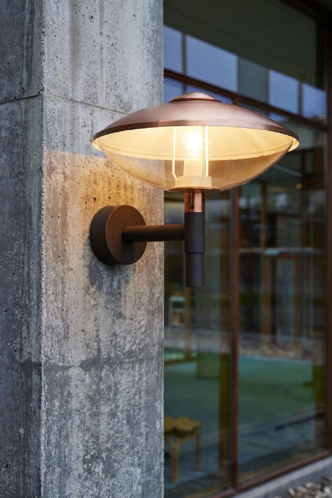 HL Wall Lamp