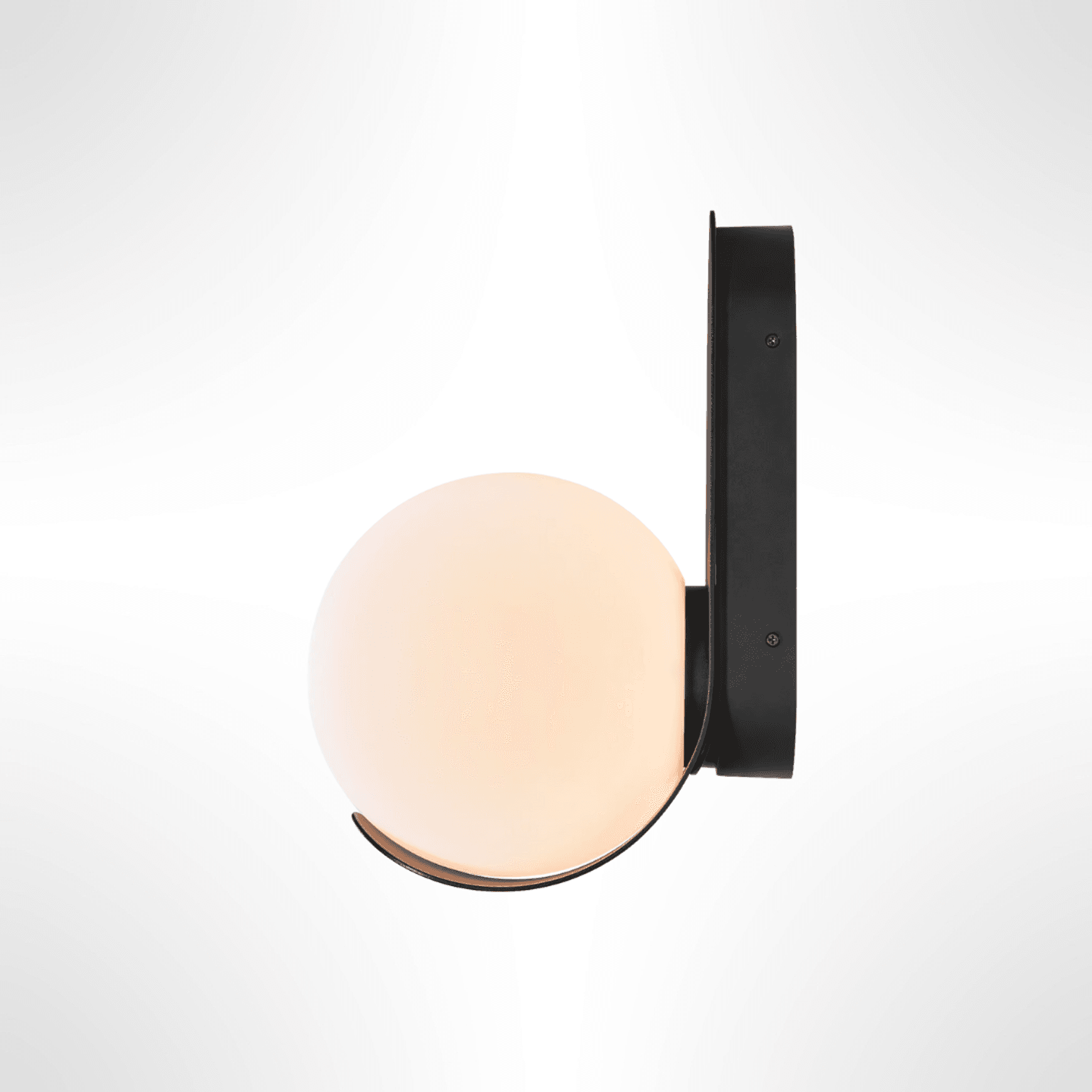 Dalius Wall Light