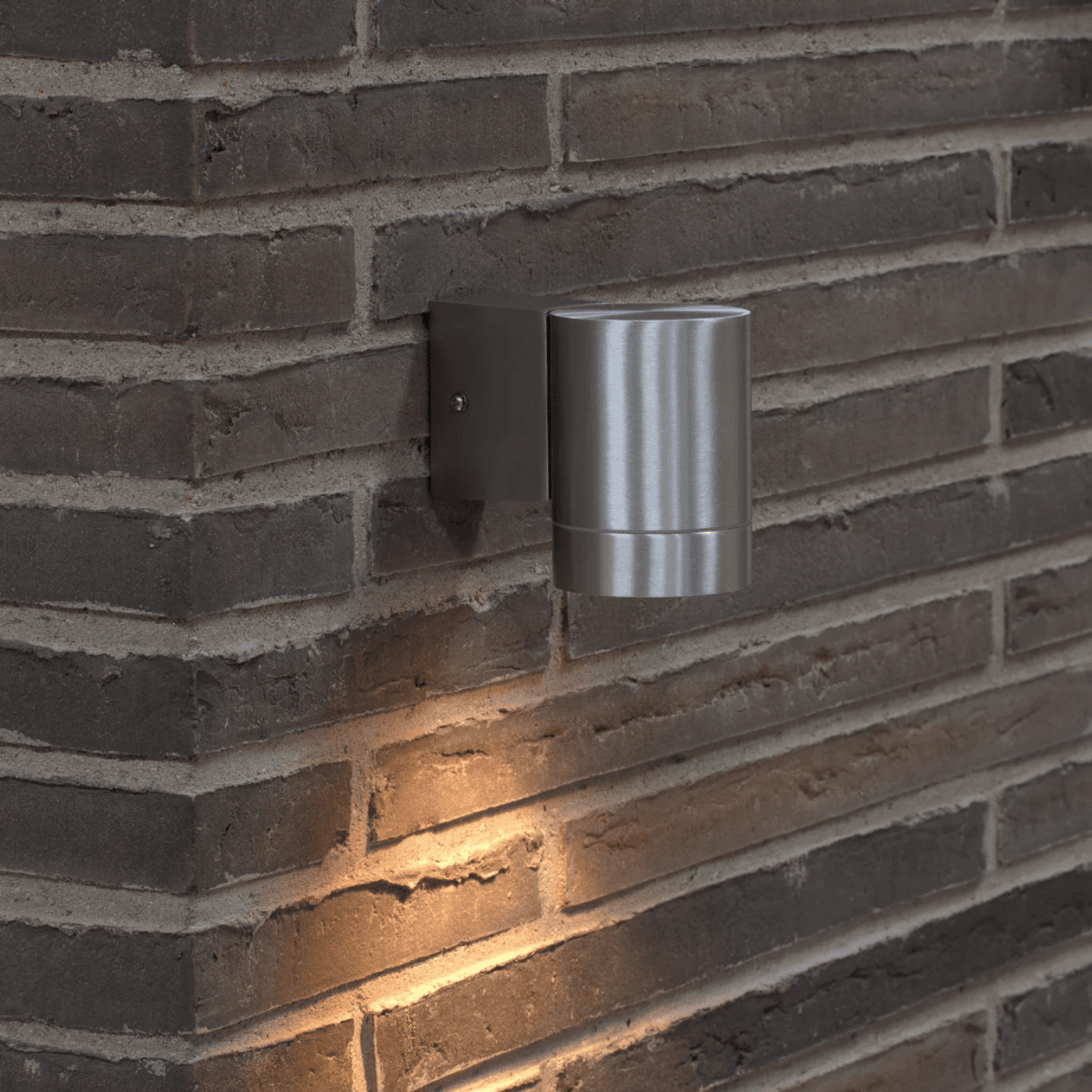 Tin Maxi Wall Light