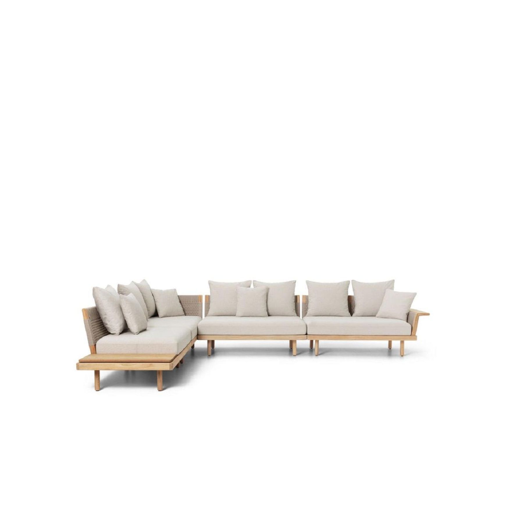 EOOS Embrace Outdoor Series