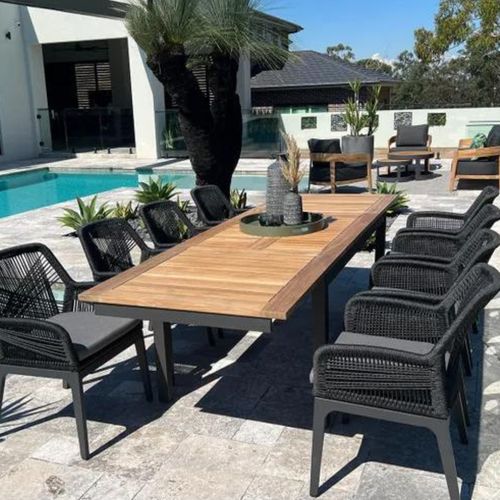Barcelona Extension Table - Serang Chairs 9pc Outdoors