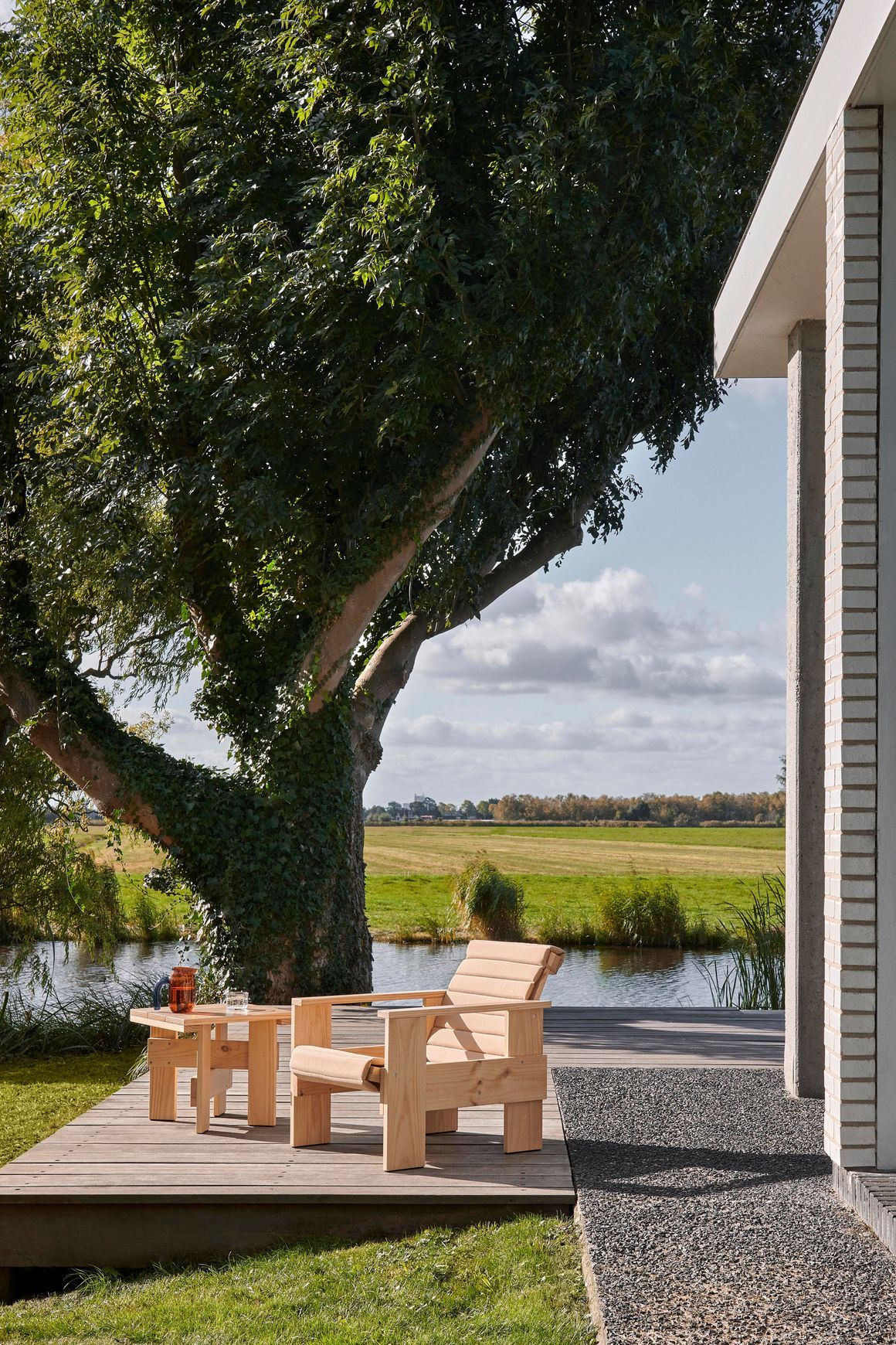 Crate Lounge Chair