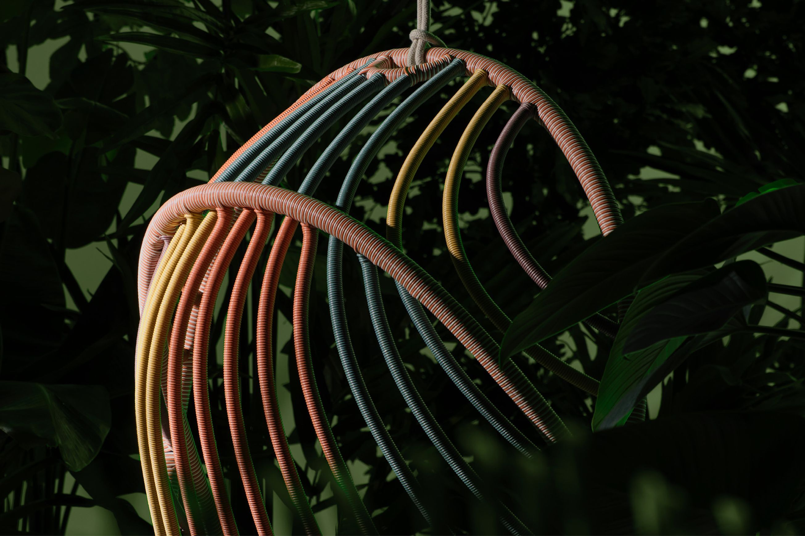 Kida Hanging Lounge Chair