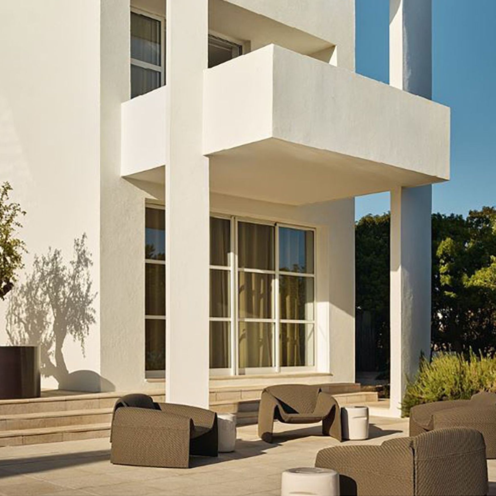 Le Club Outdoor Armchair