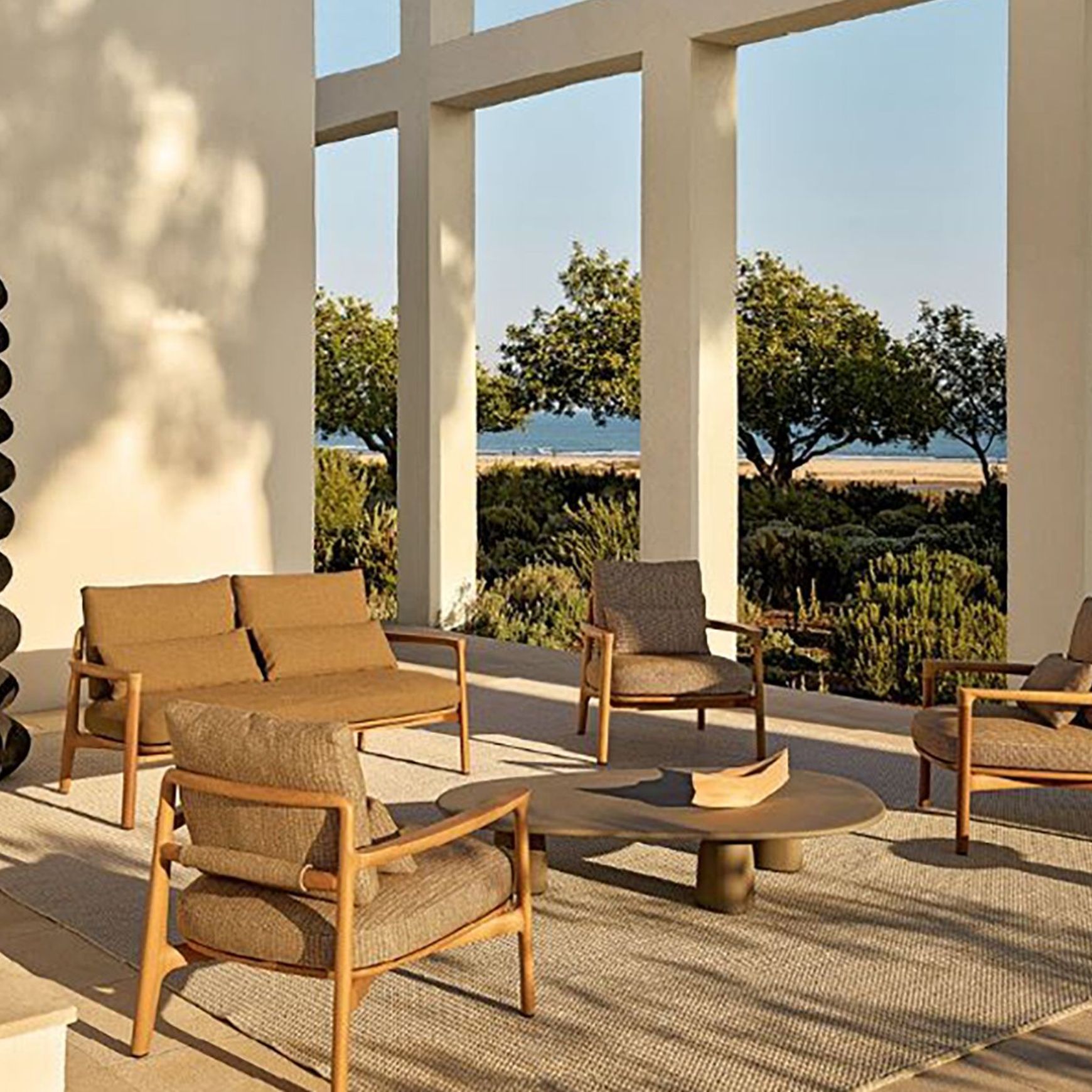 Magnolia Armchair