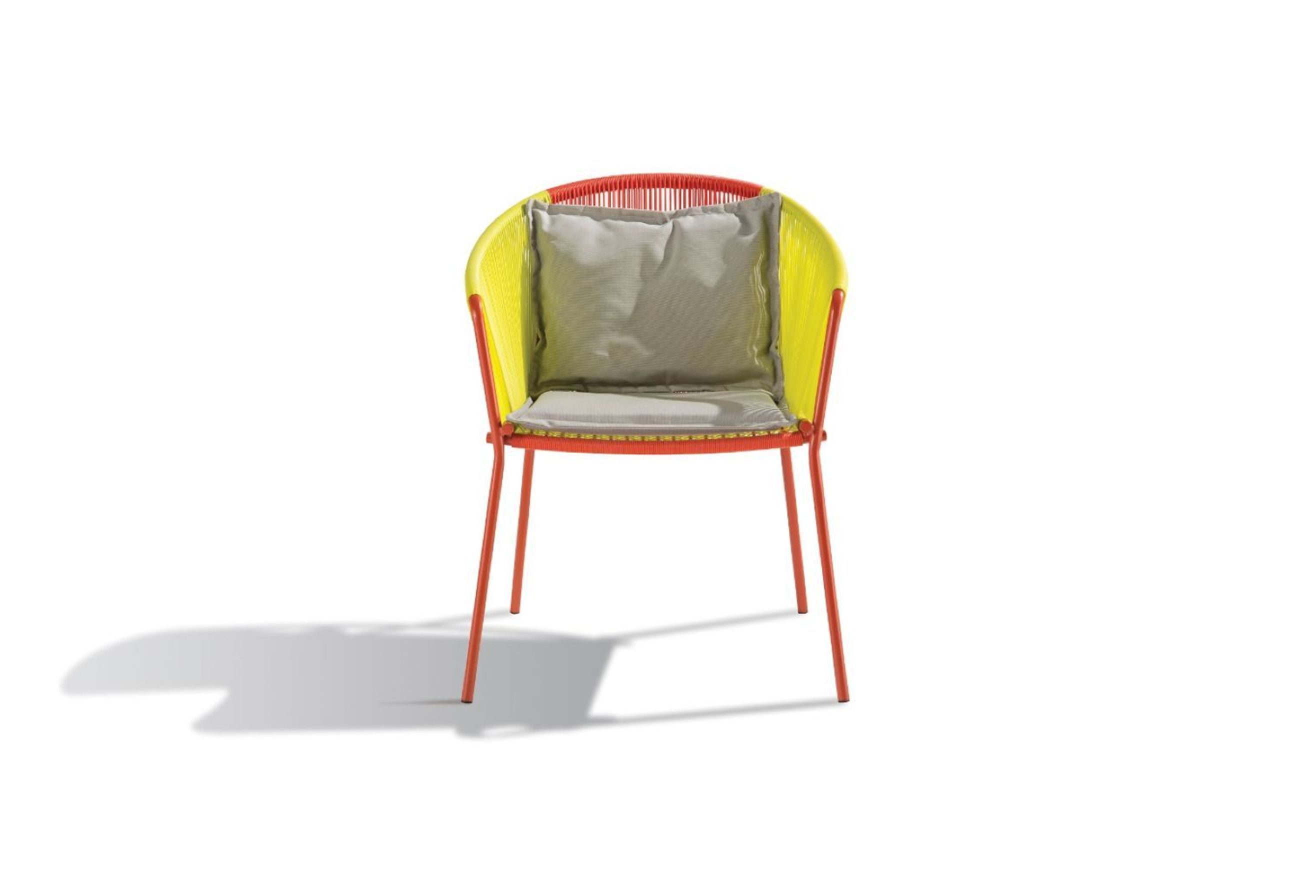 Traveler Outdoor Dining Armchair