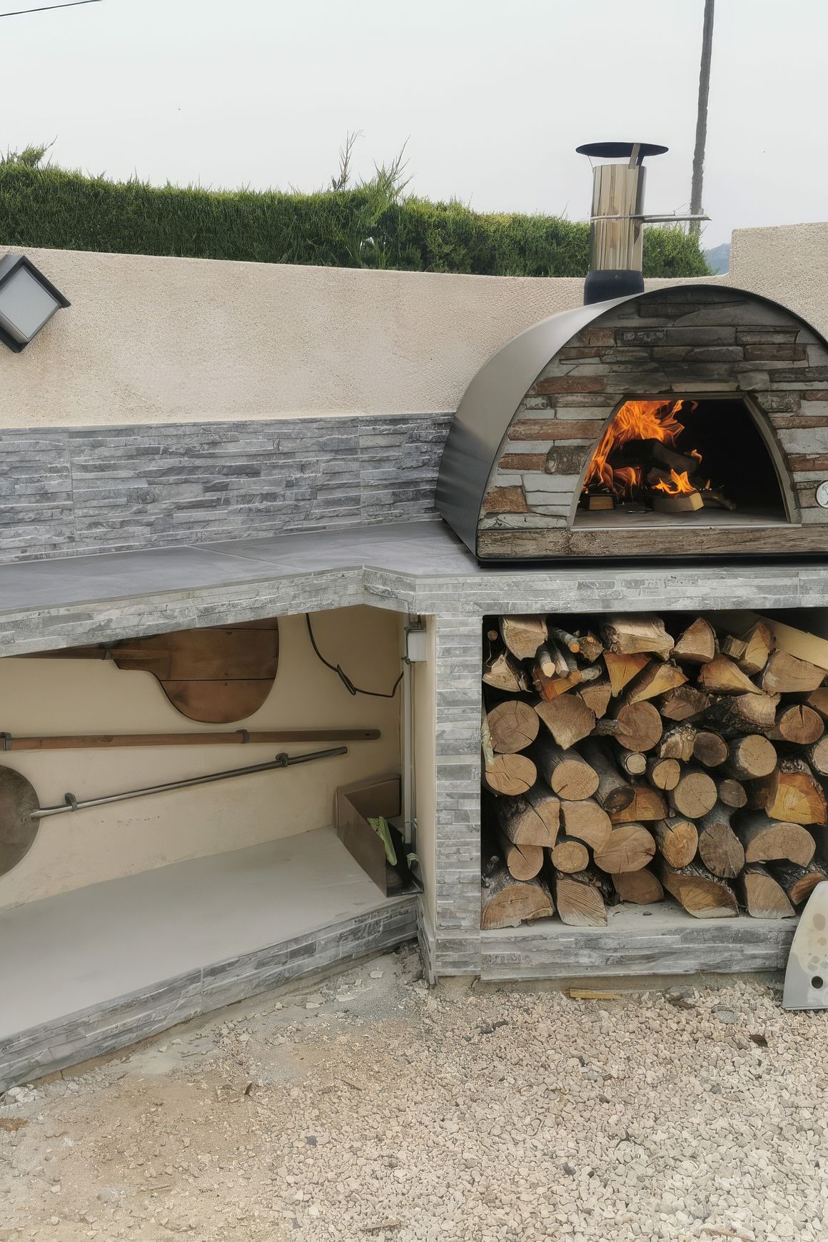 Maximus Prime Schist Face 100 x 100cm | Woodfired Oven