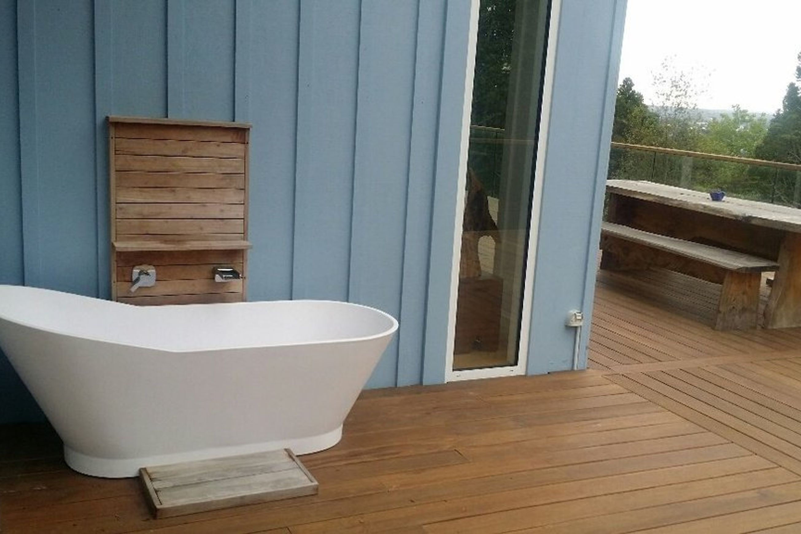Outdoor Baths