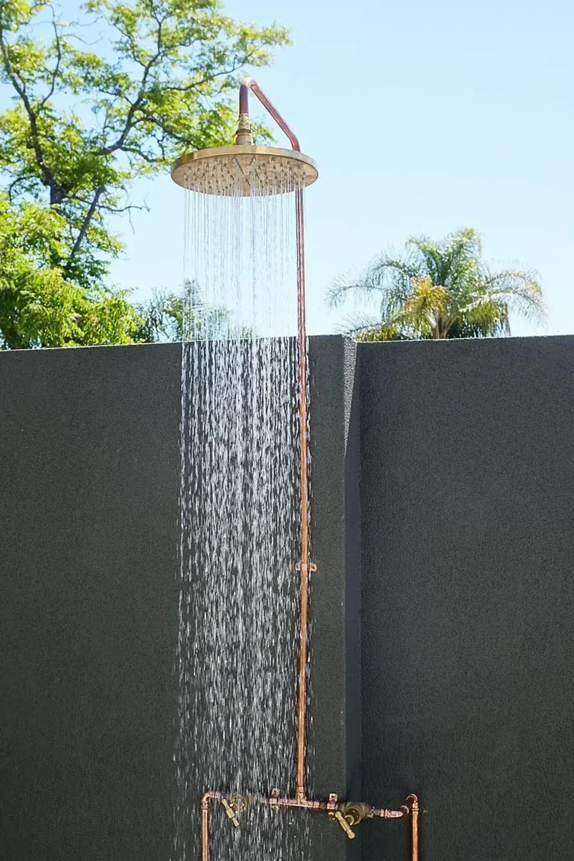Byron Outdoor Shower with Foot Tap | Hot+Cold | Brass