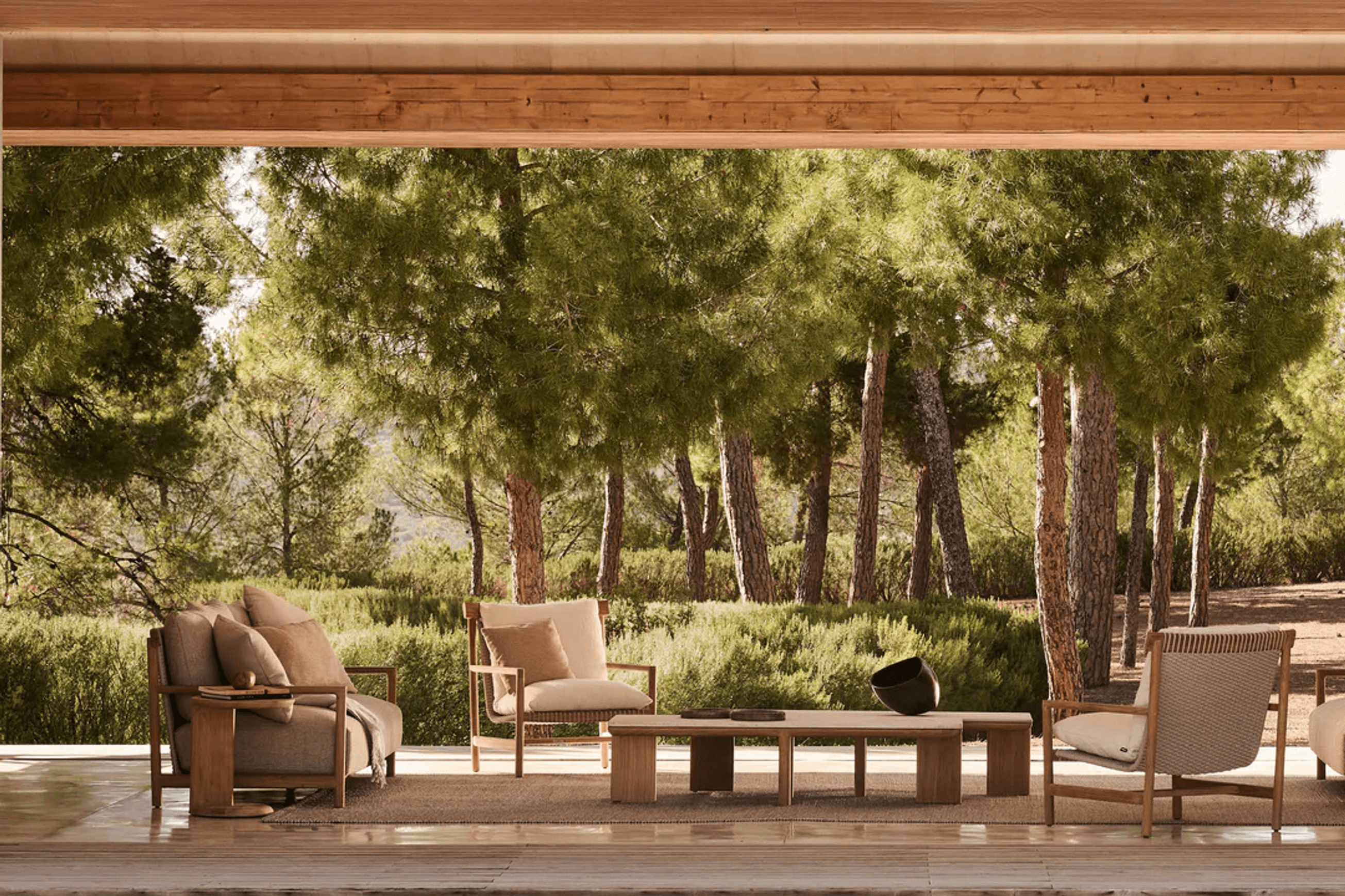 Amanu Sofa