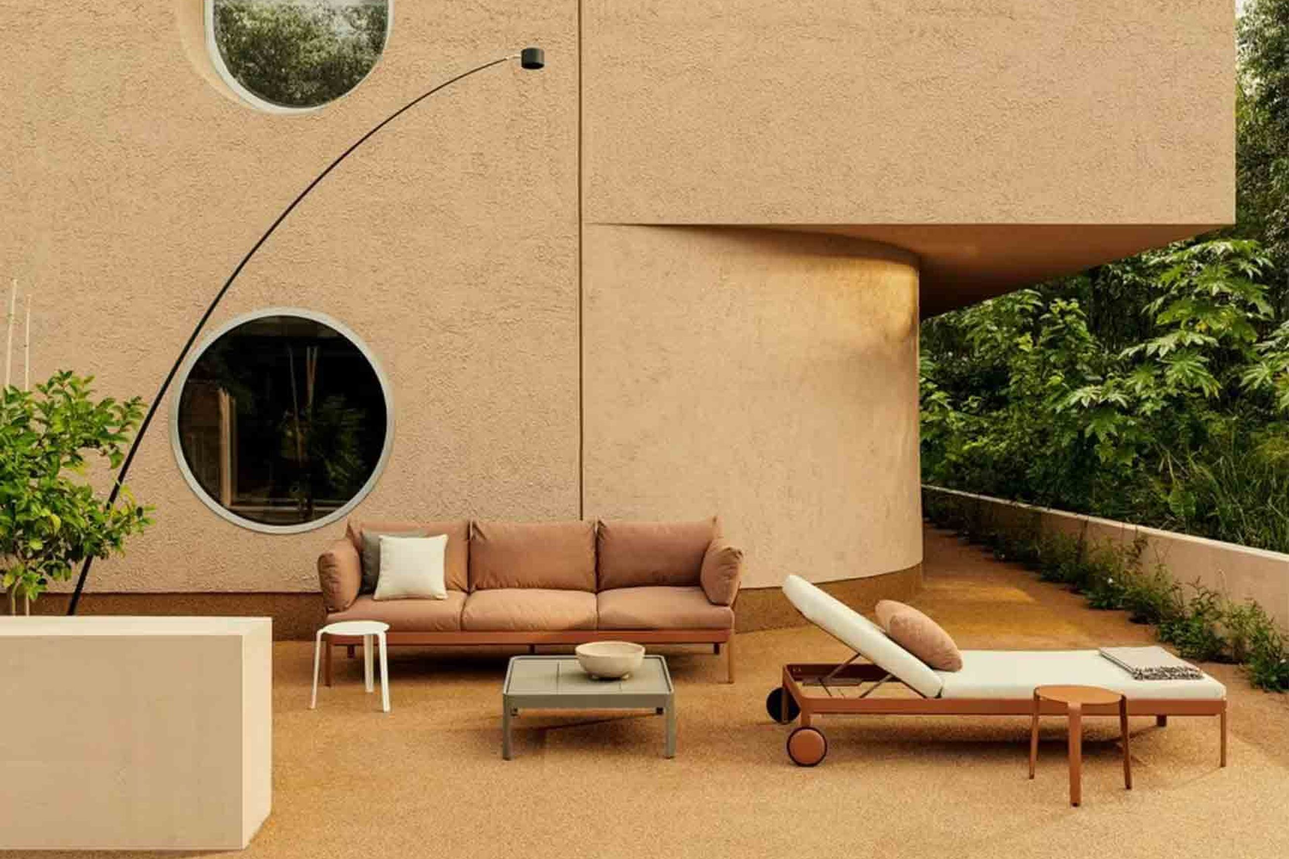 Alualu Outdoor Sofa