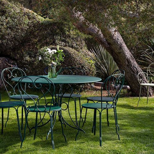 1900 Table Round 117cm by Fermob