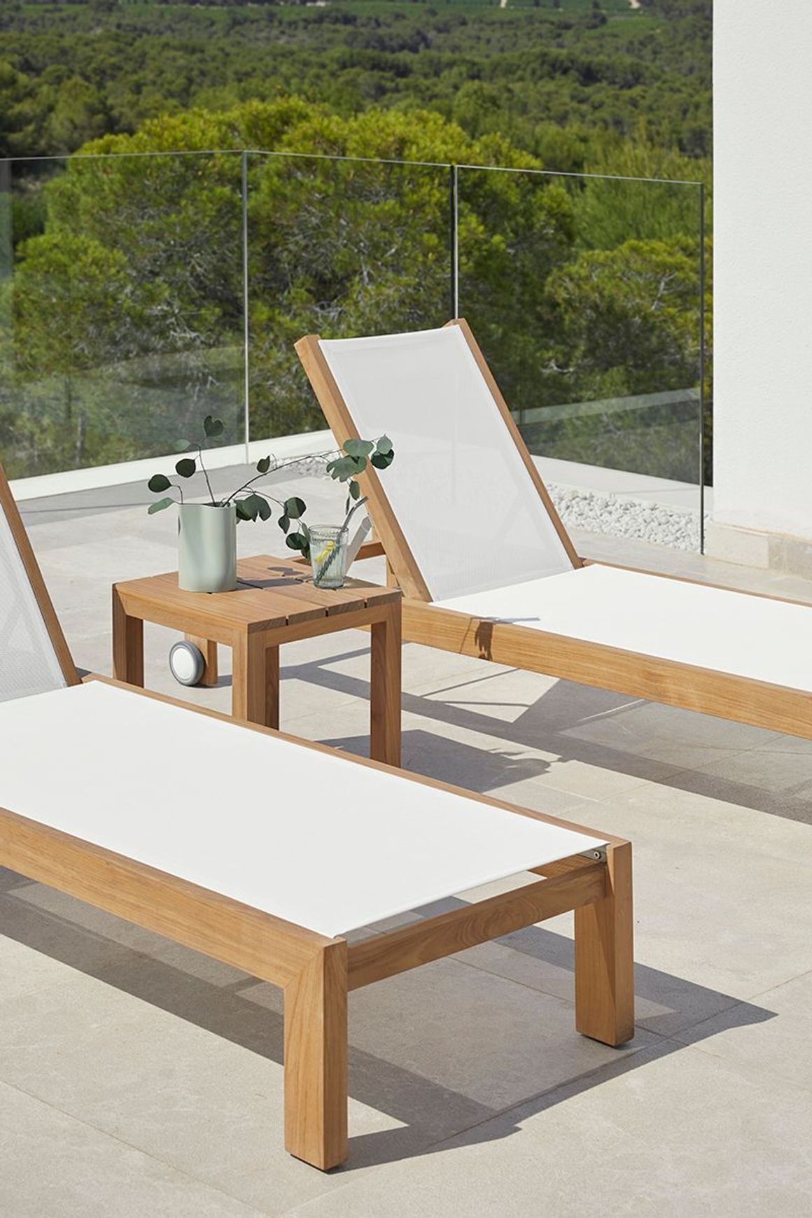 Bay Outdoor Side Table by Point