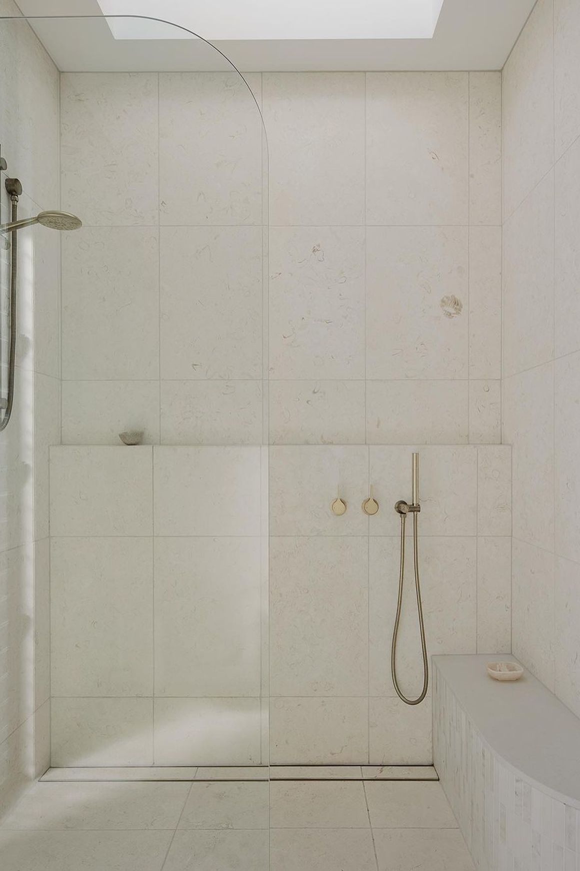 Natural Stone | Large