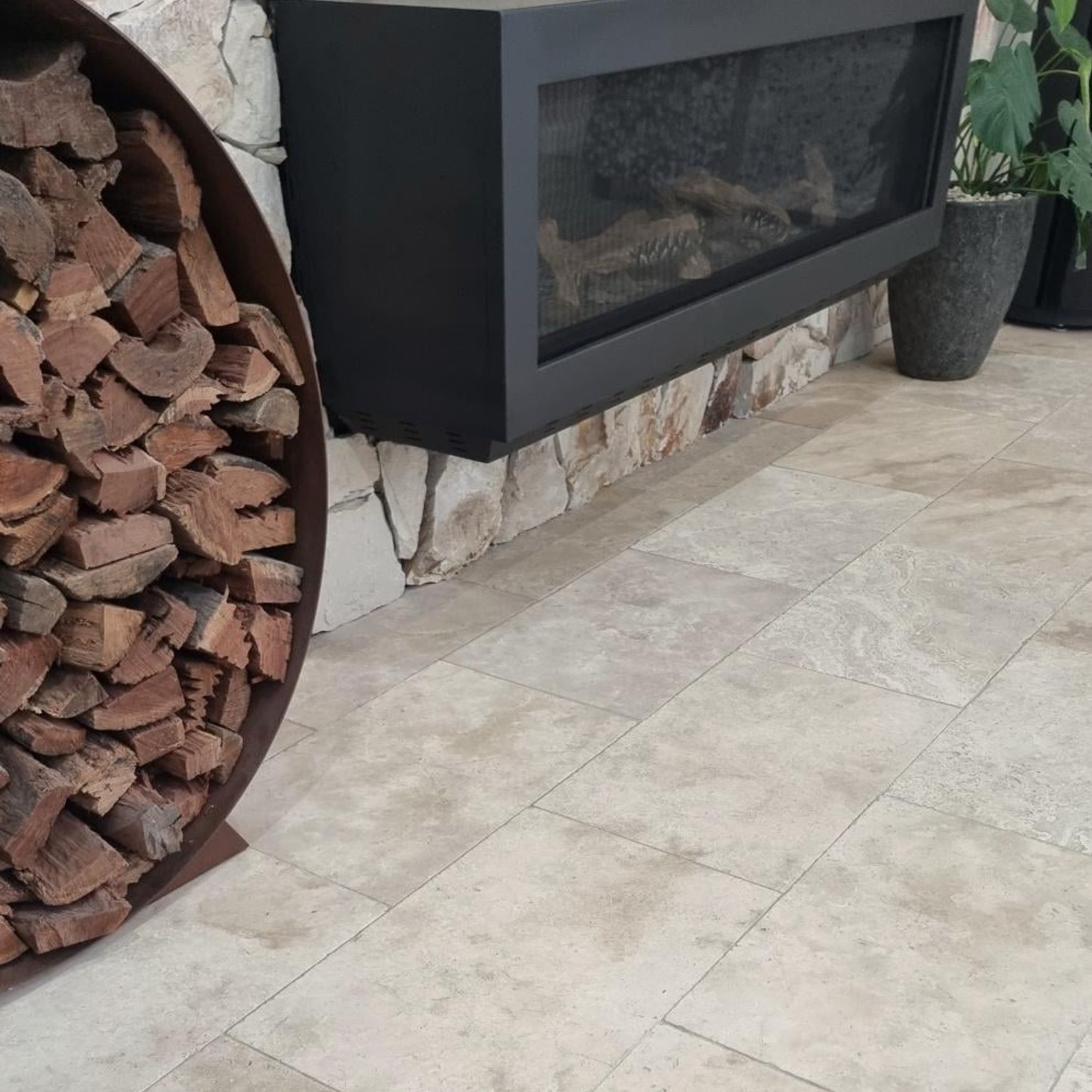 12mm Classic Linen Travertine Tiles