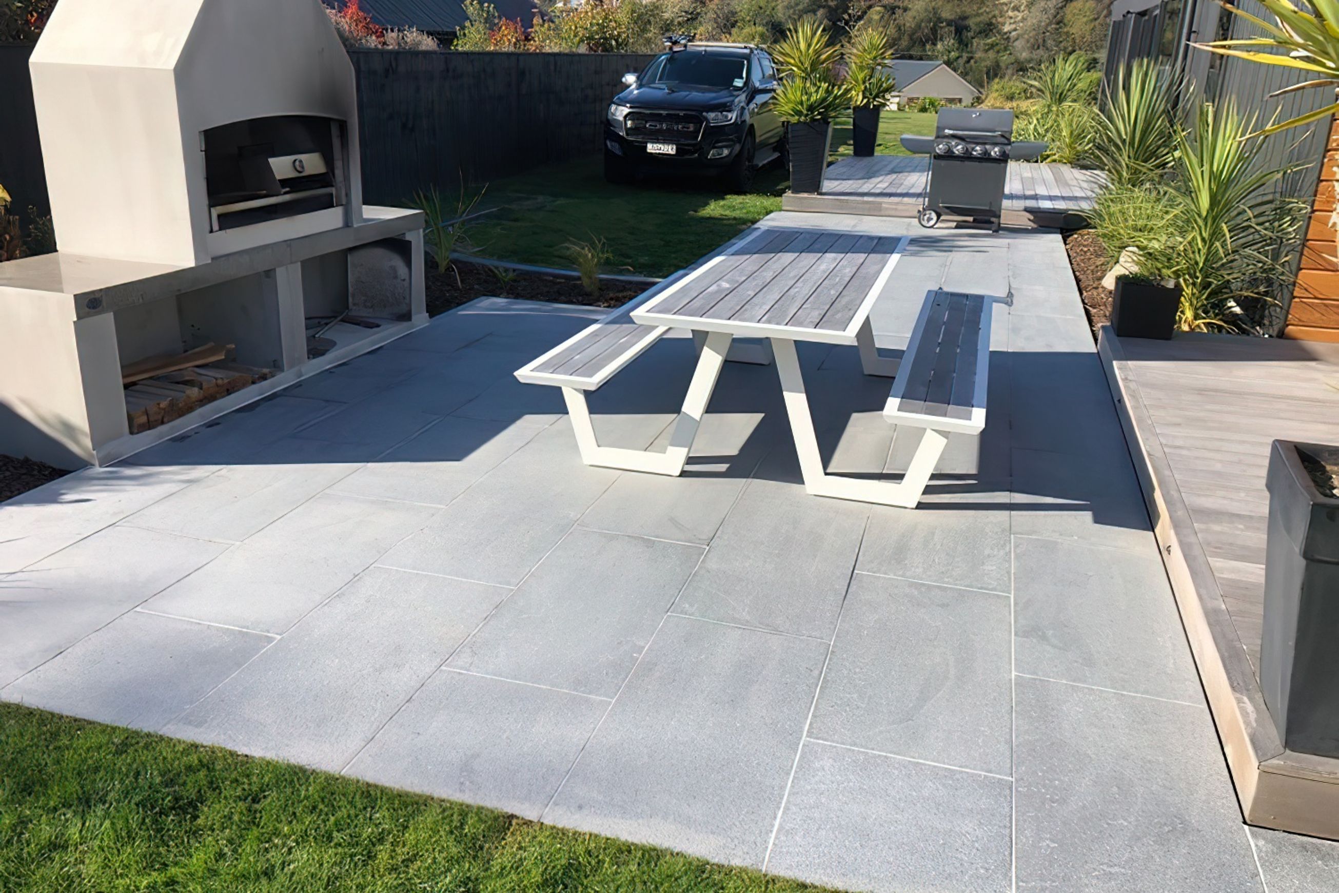 Grey Granite | Paving