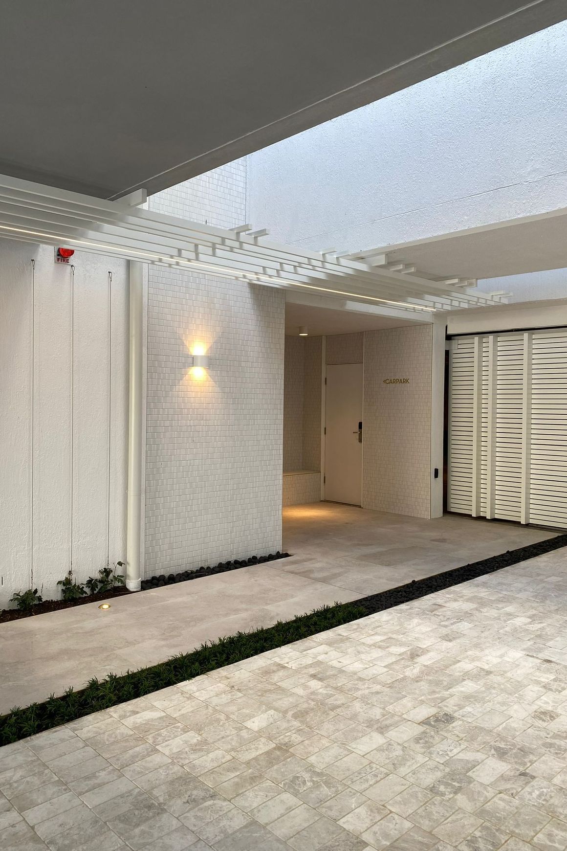 Natural Stone | Small