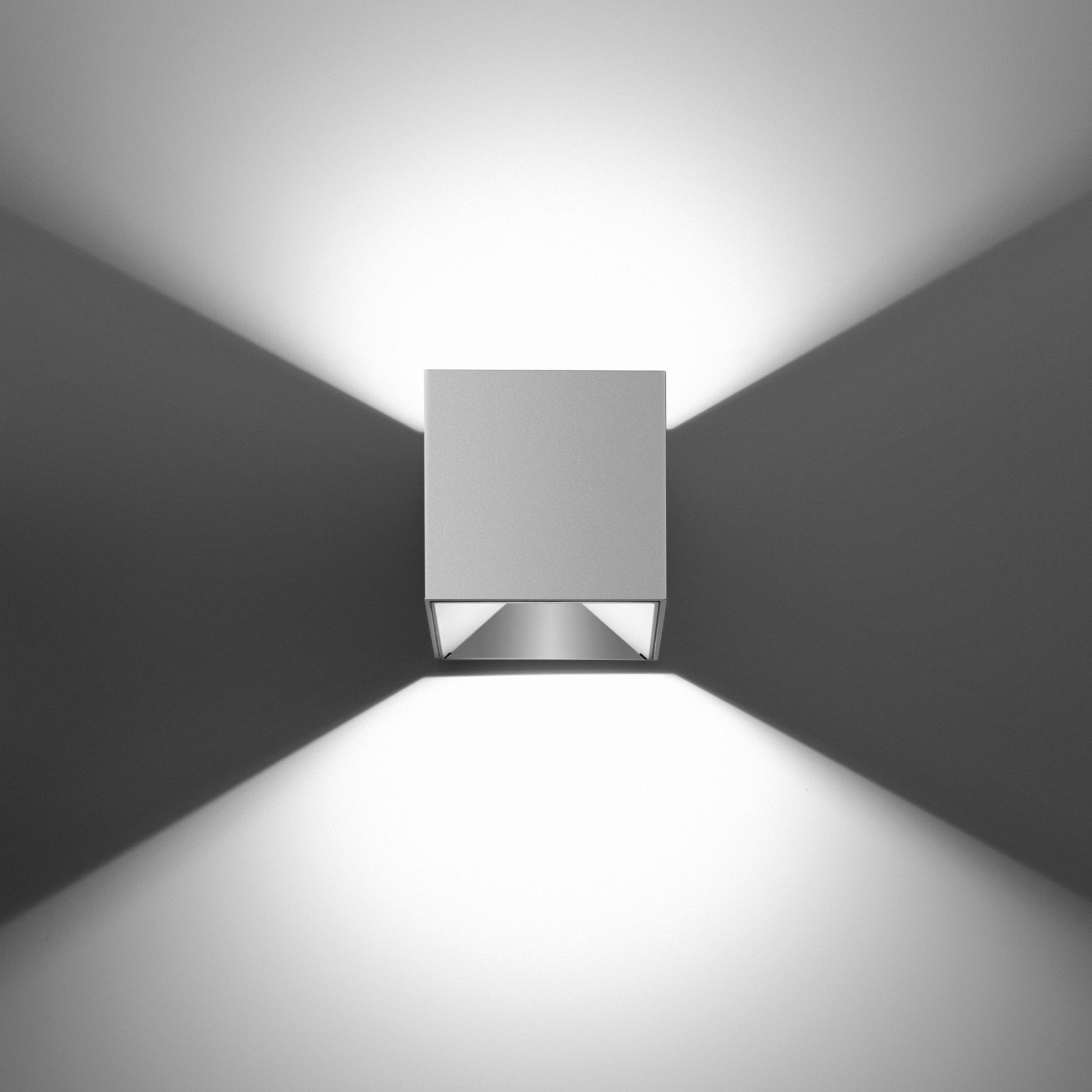 Apply Wall Applique Wall Light