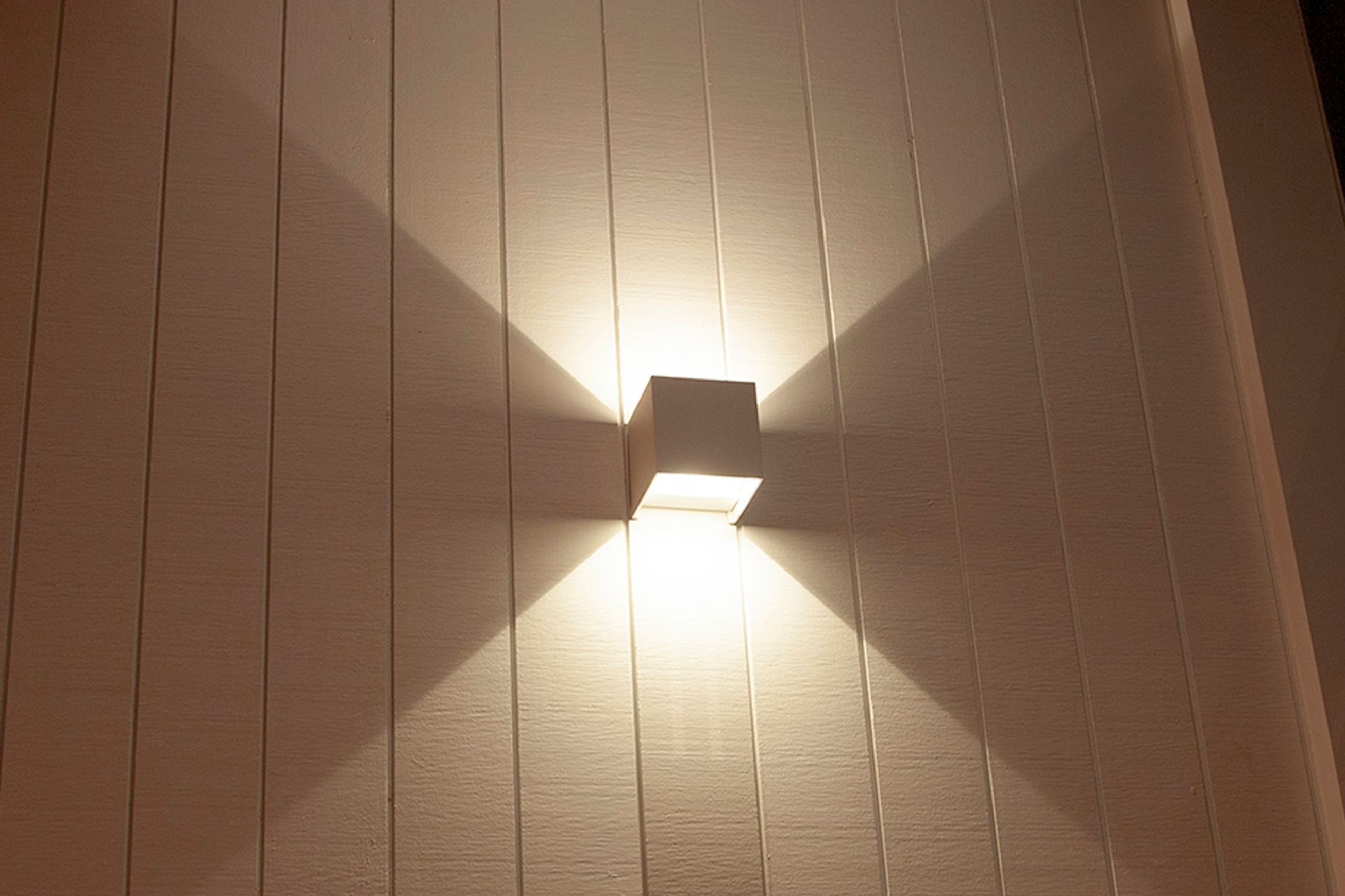 Adjustable LED Cube Wall Washer Light - 2x6W