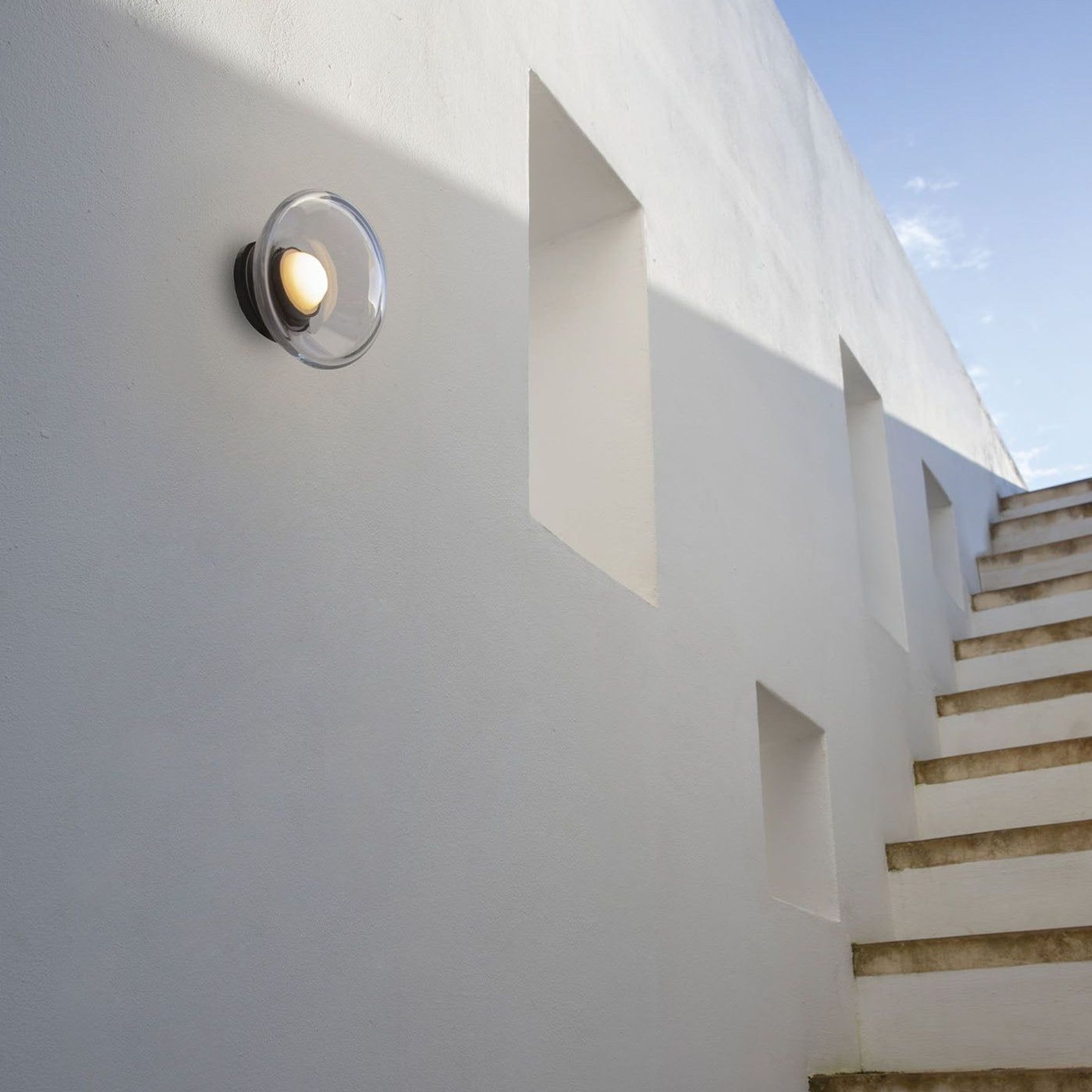 Agua Wall Light