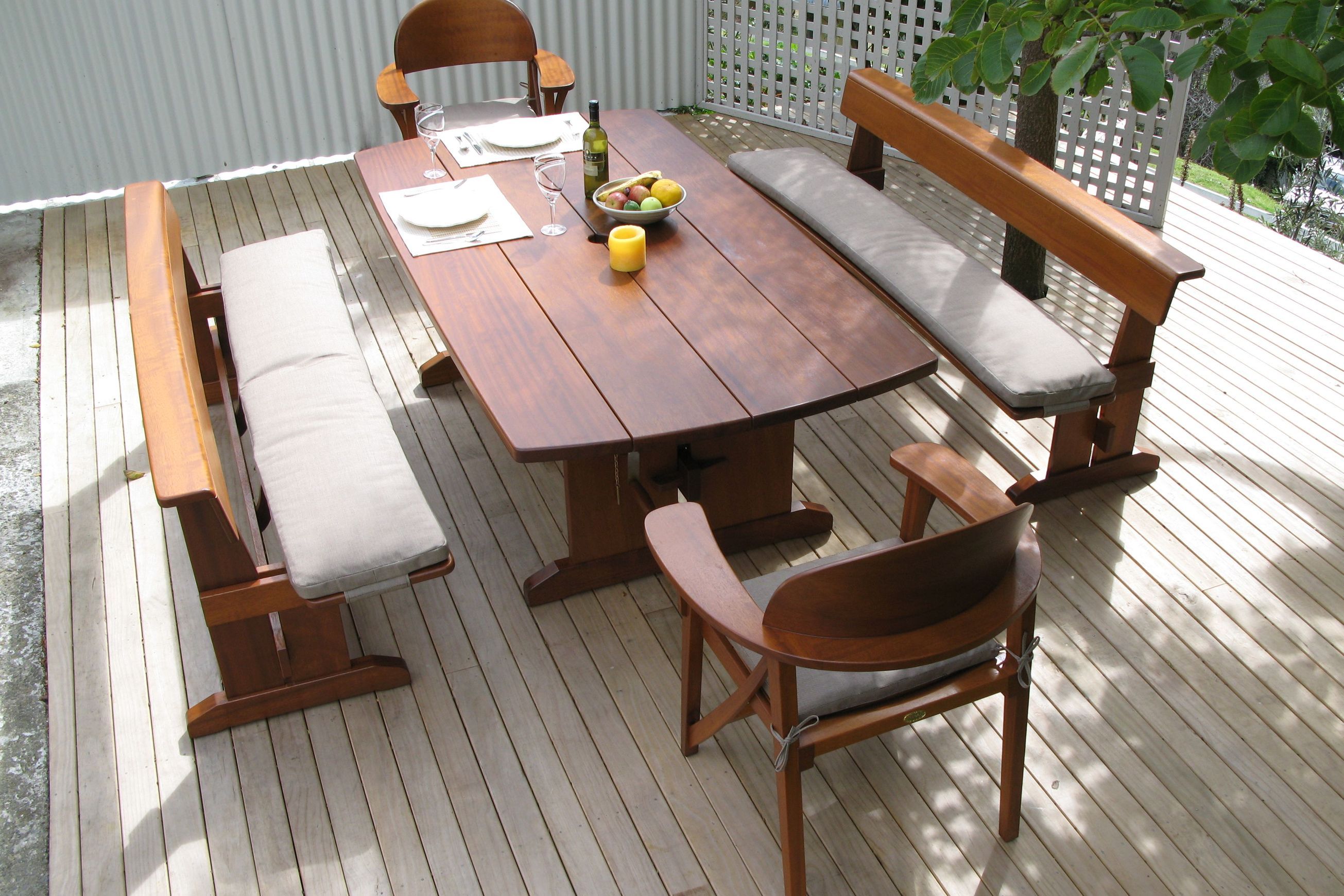 Rectangle Table Suite 2100