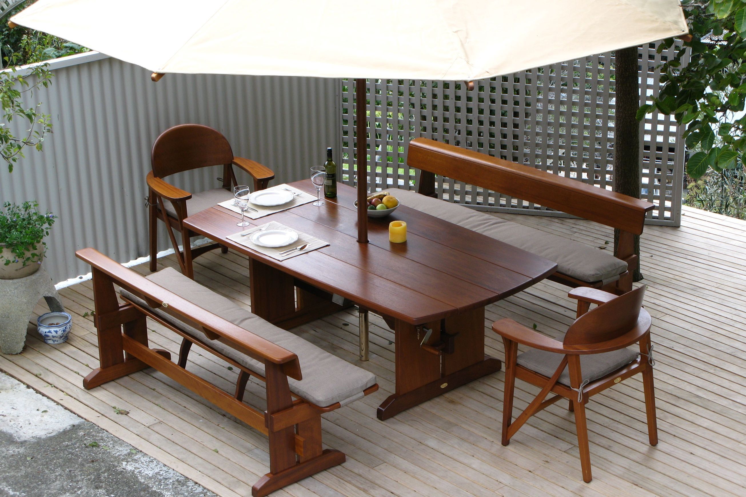 Rectangle Table Suite 2100