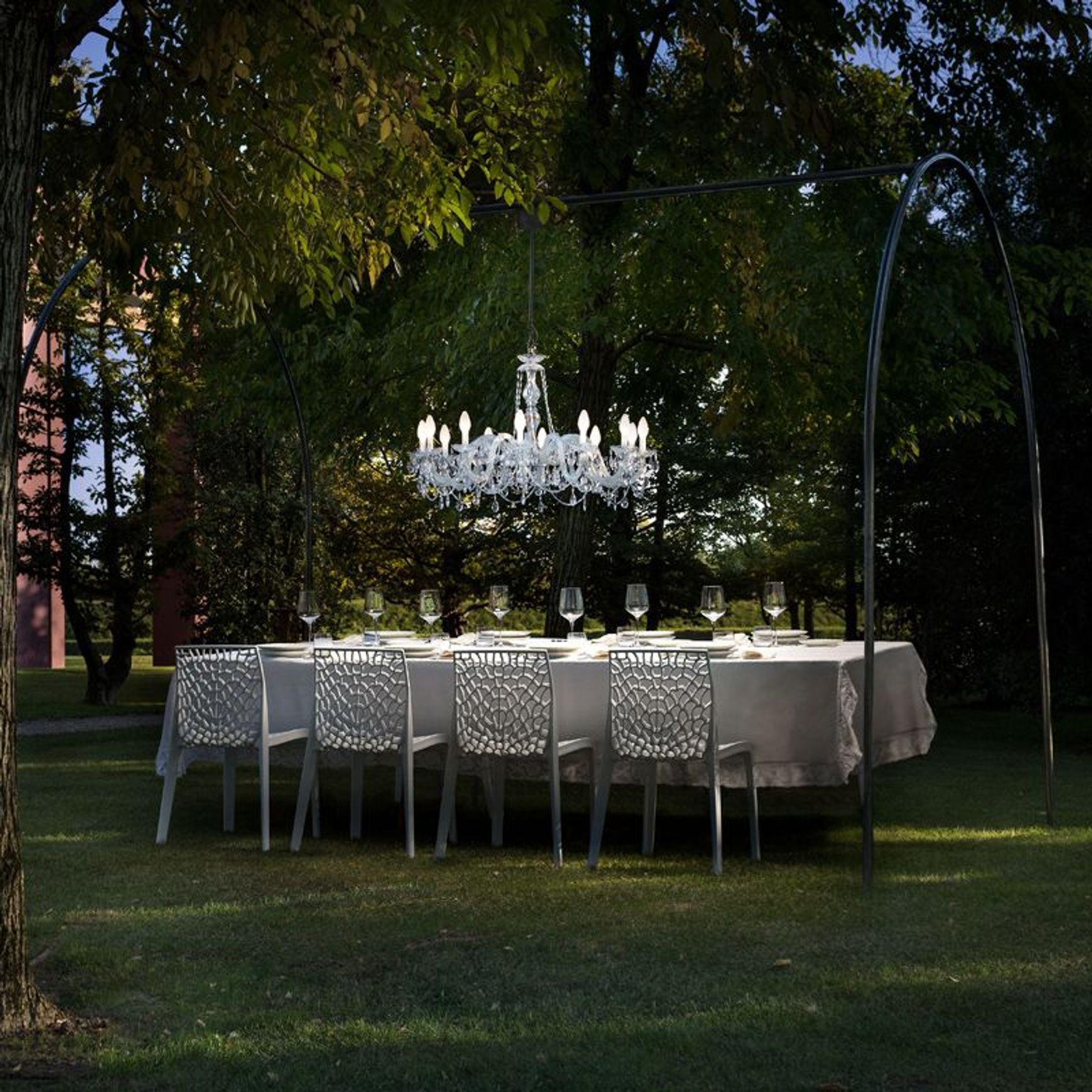 Drylight S12 Outdoor Chandelier