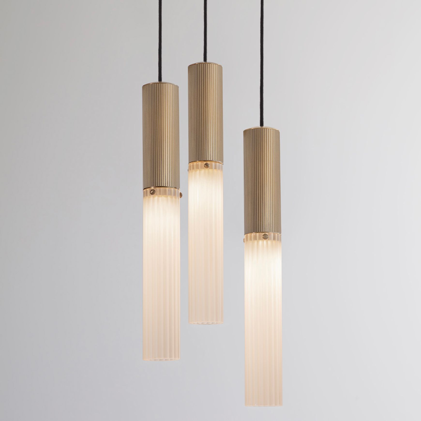 Flume 3lt Pendant Light