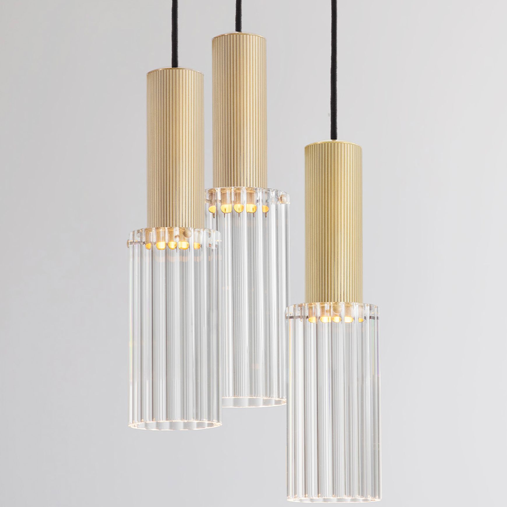 Flume Large 3lt Pendant Light