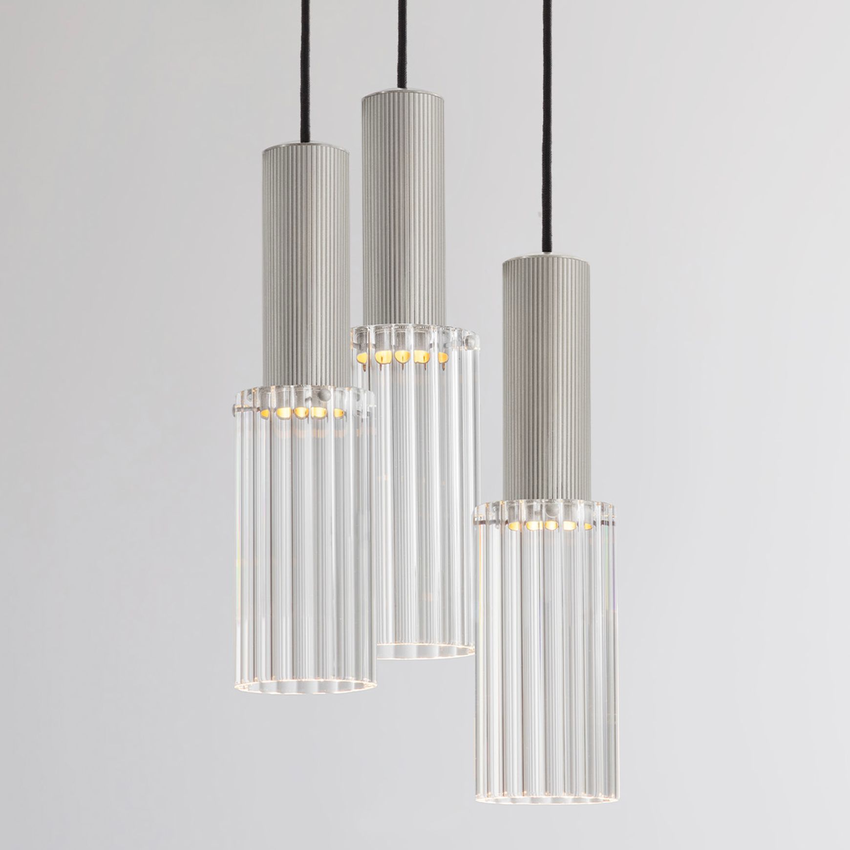 Flume Large 3lt Pendant Light