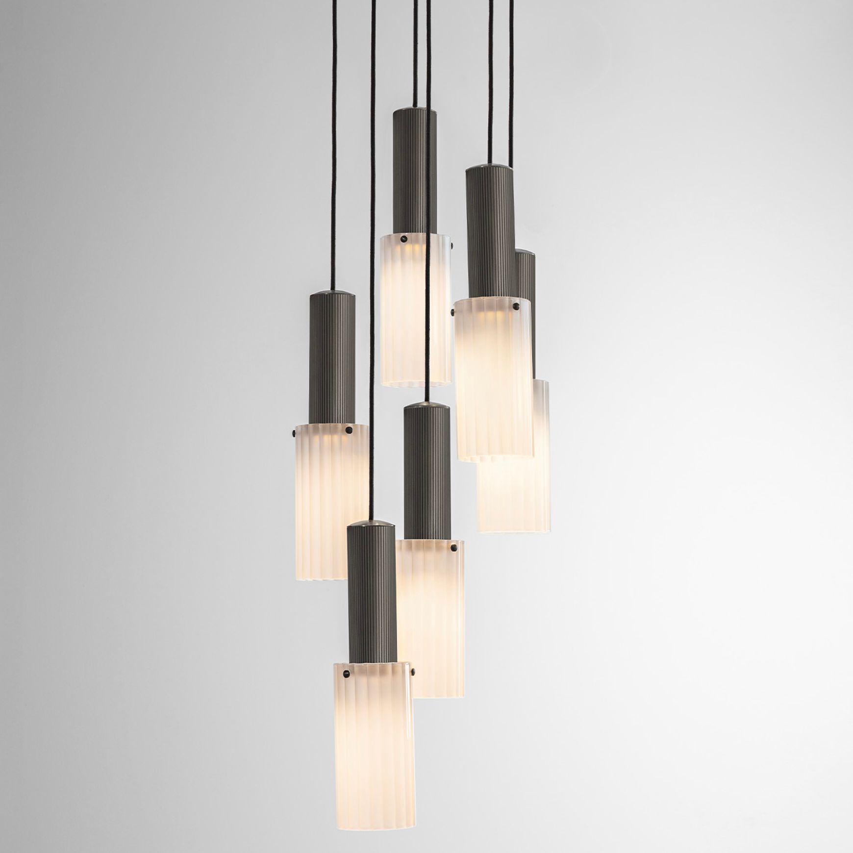 Flume Large 6lt Pendant Light